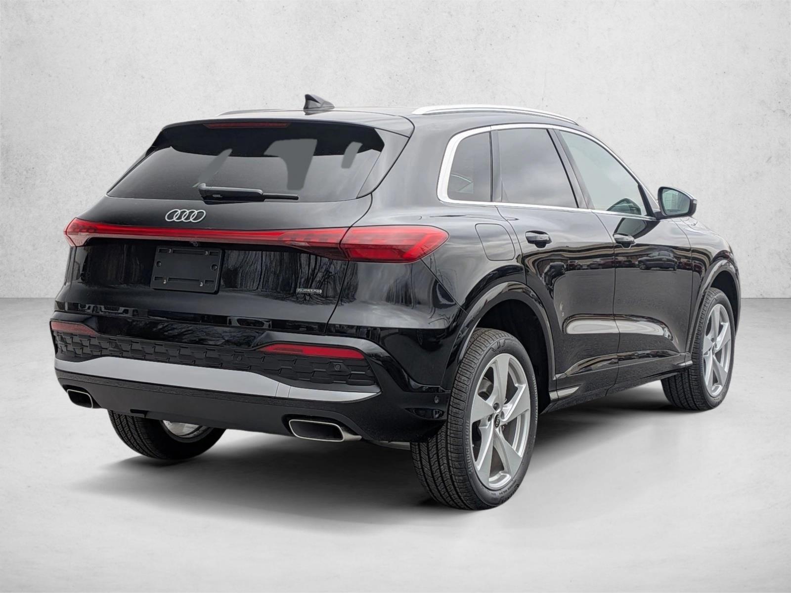 2025 Audi Q5 Premium Plus - Photo 2