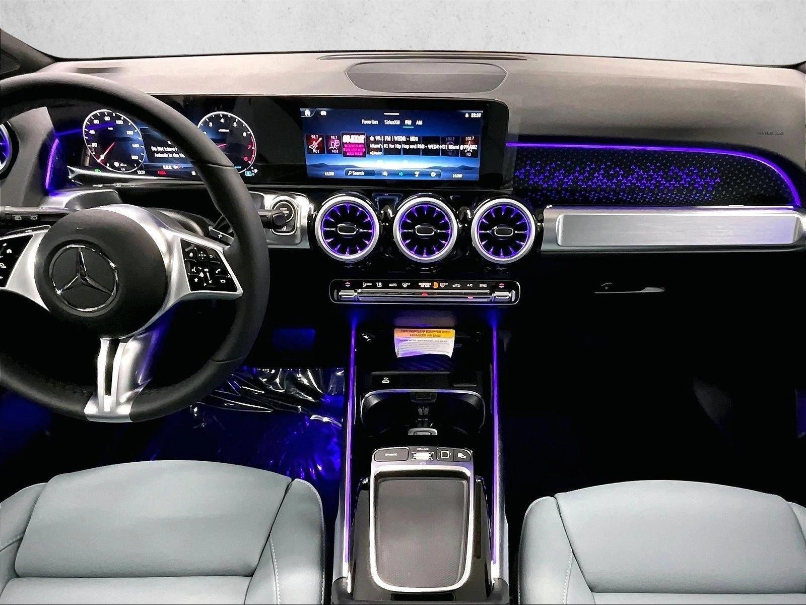 Thumbnail: 2026 Mercedes-Benz GLB - 3
