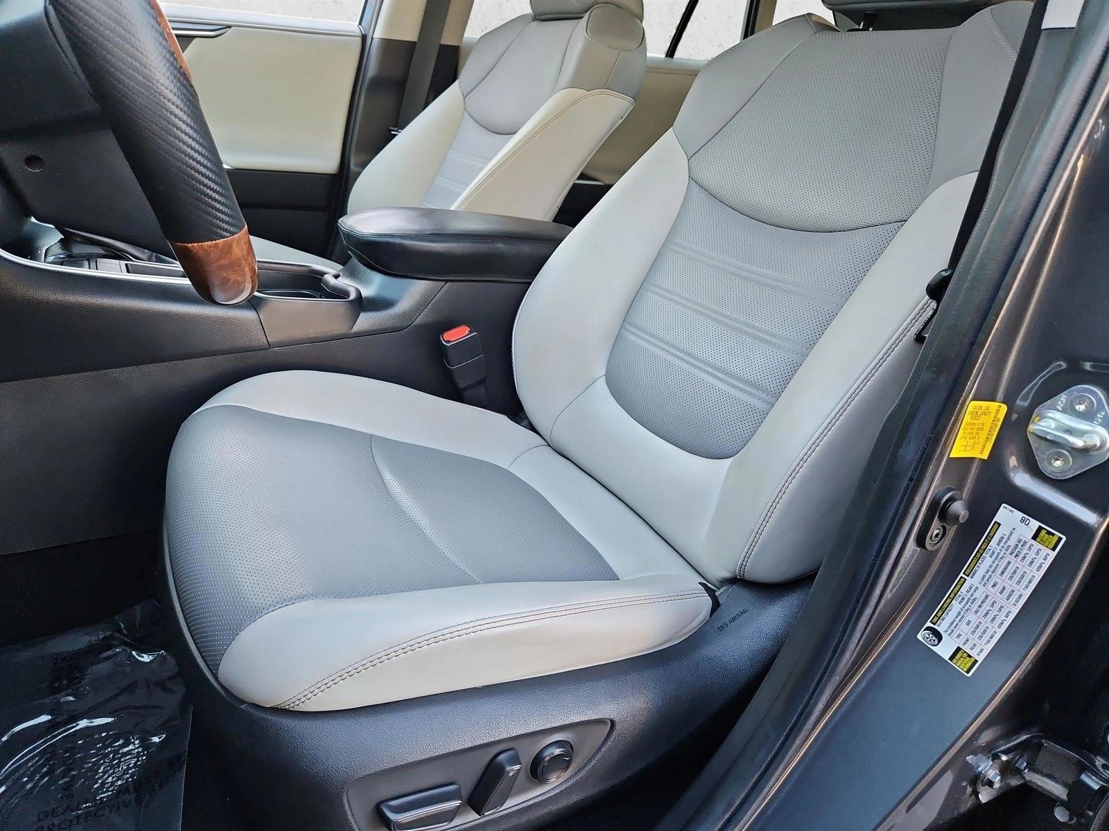 Thumbnail: 2019 Toyota RAV4 - 5