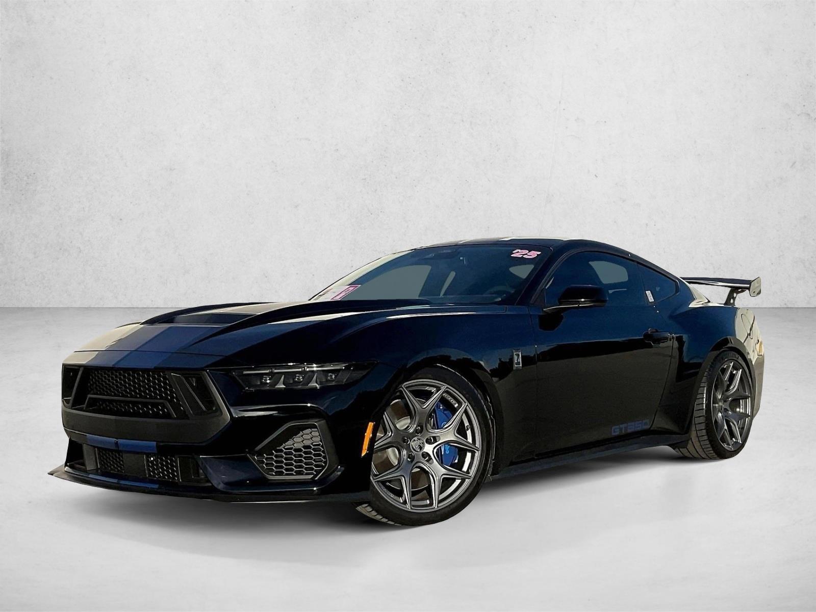 Thumbnail: 2025 Ford Mustang - 1