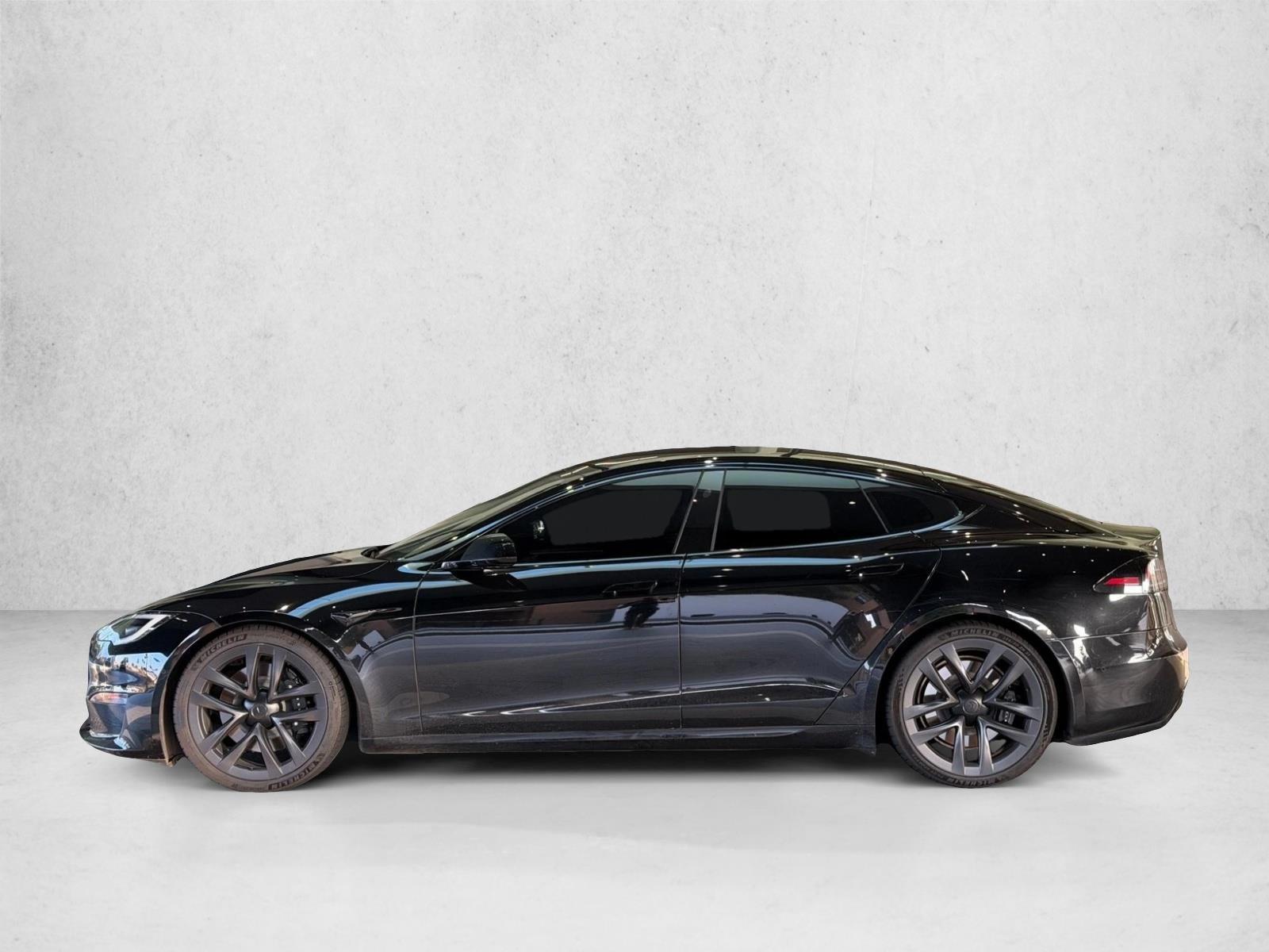 Thumbnail: 2022 Tesla Model S - 2