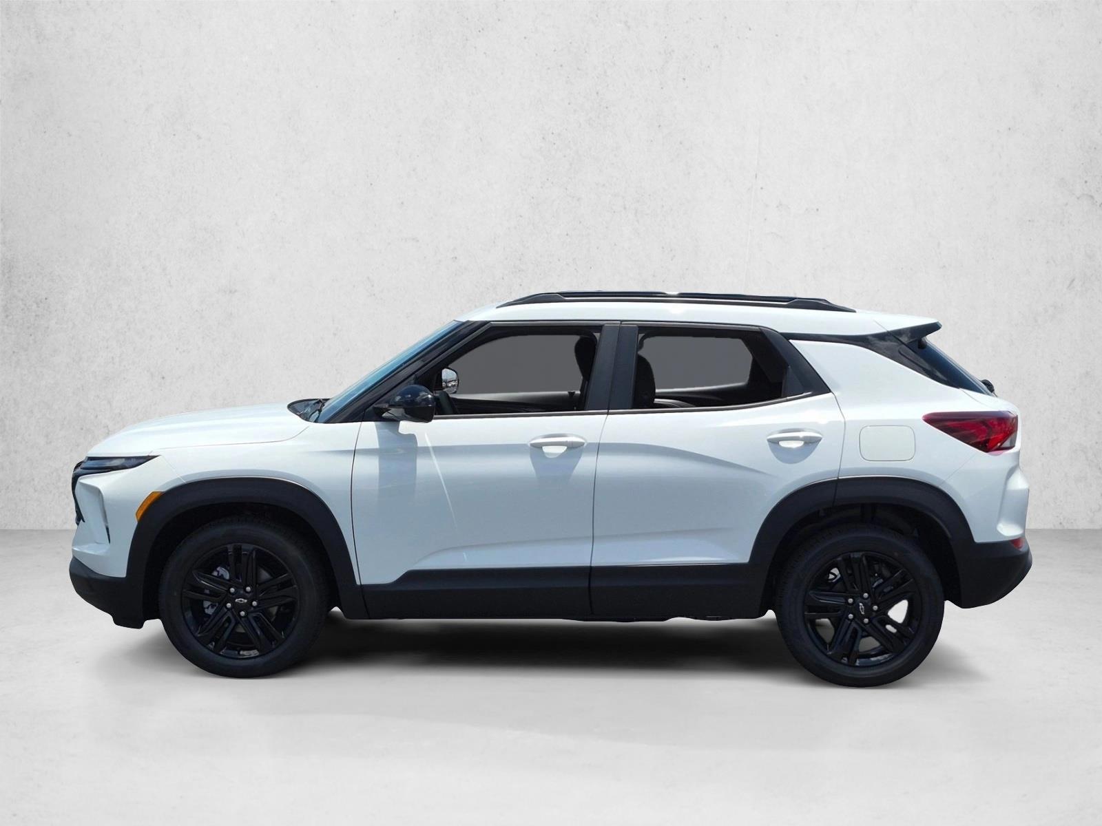 Thumbnail: 2026 Chevrolet TrailBlazer - 2