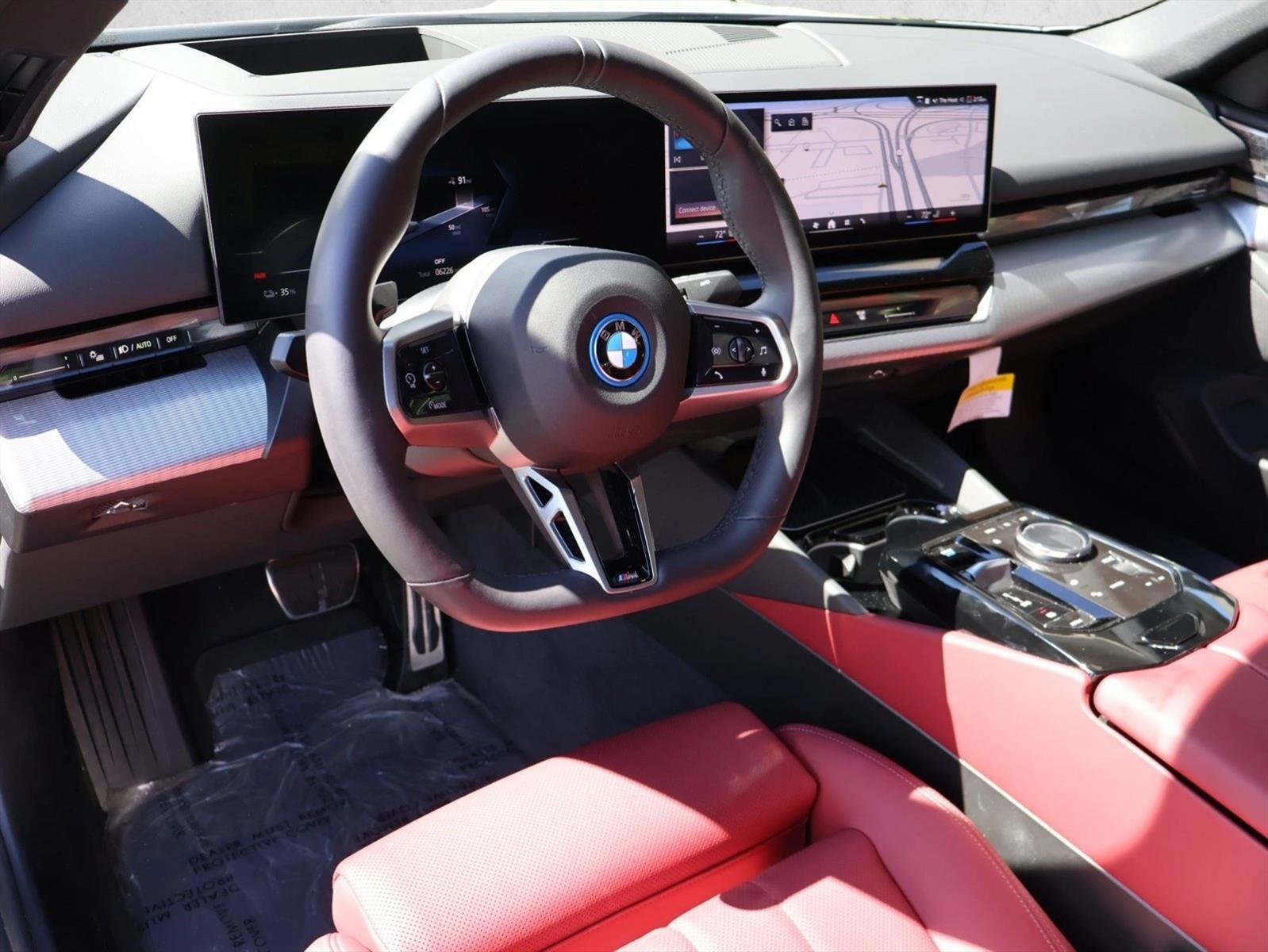 Thumbnail: 2026 BMW i5 - 3