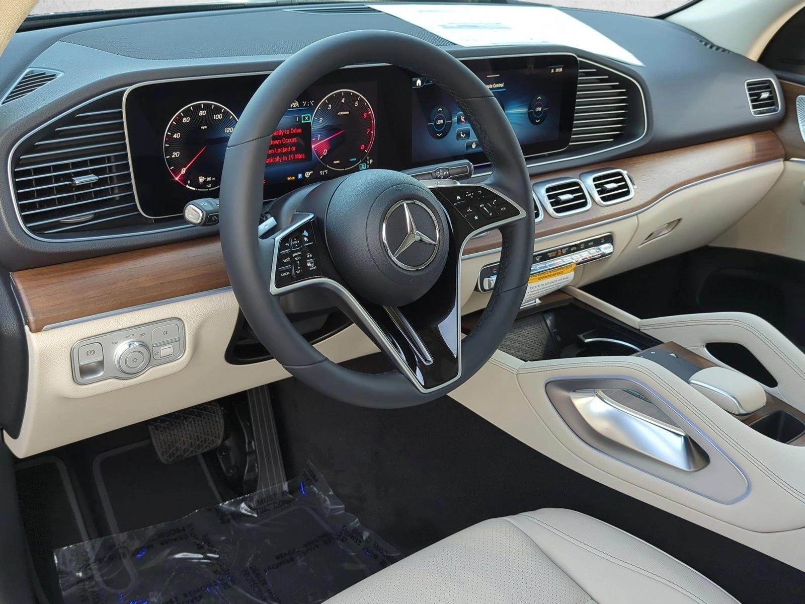 Thumbnail: 2026 Mercedes-Benz GLE - 3
