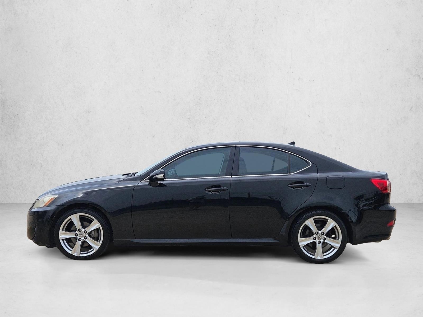 Thumbnail: 2012 Lexus IS - 2