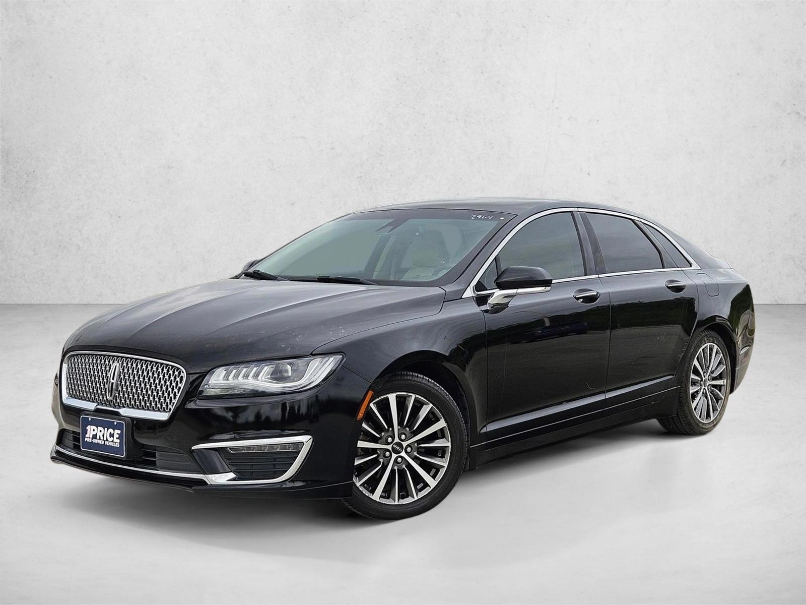 Thumbnail: 2019 Lincoln MKZ - 1