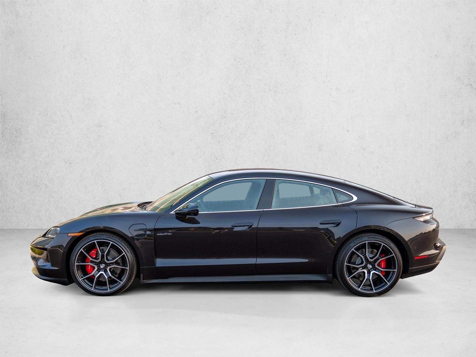 Thumbnail: 2026 Porsche Taycan - 2