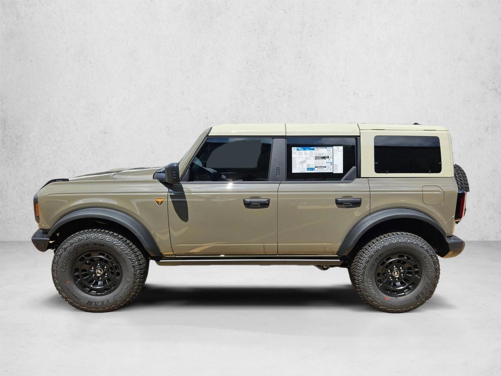 Thumbnail: 2026 Ford Bronco - 2