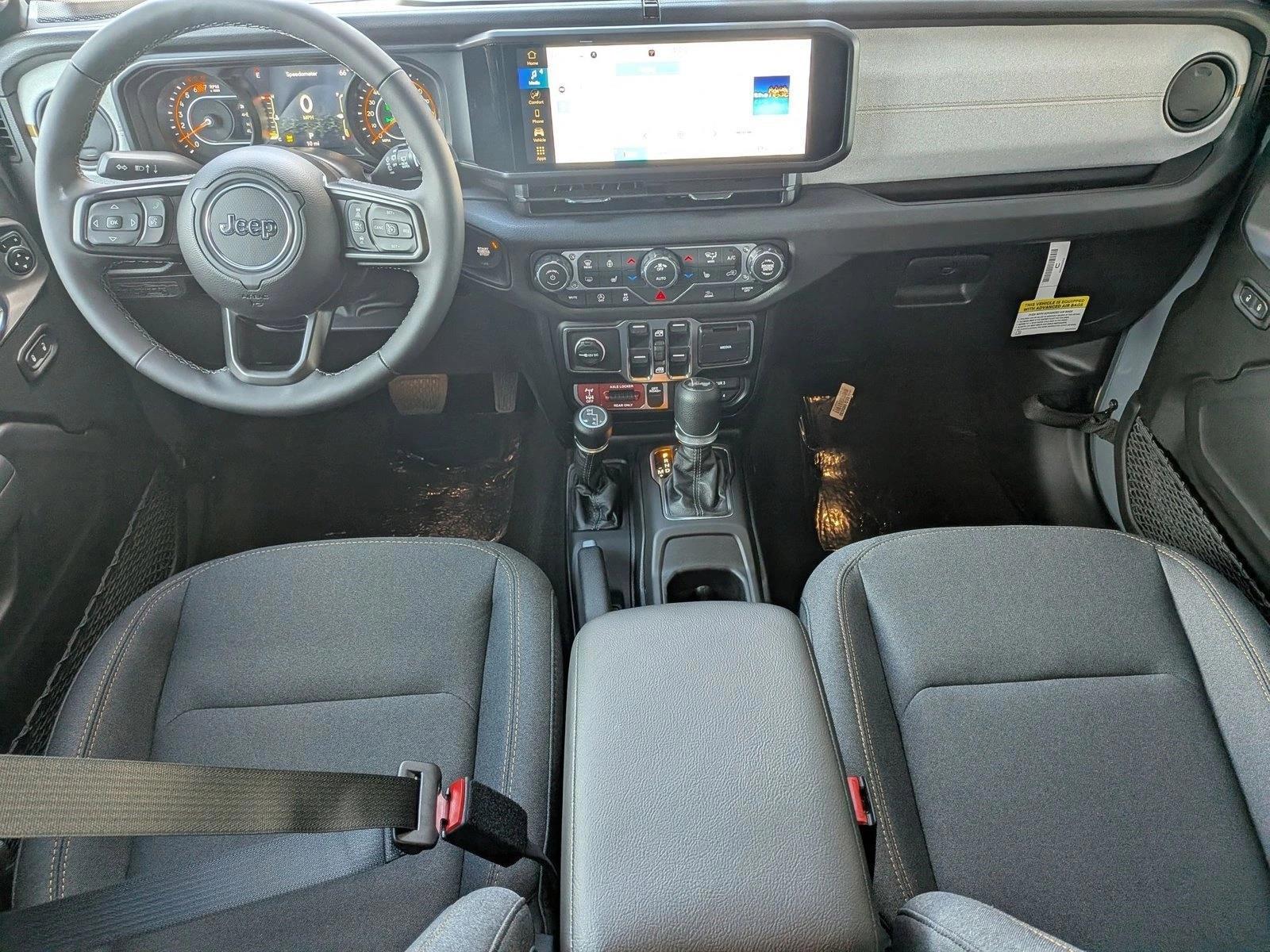 Thumbnail: 2026 Jeep Wrangler - 3