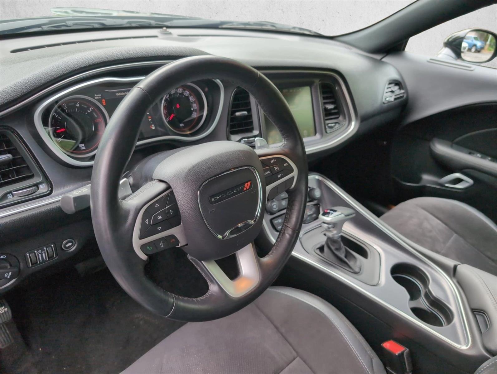 Thumbnail: 2016 Dodge Challenger - 2