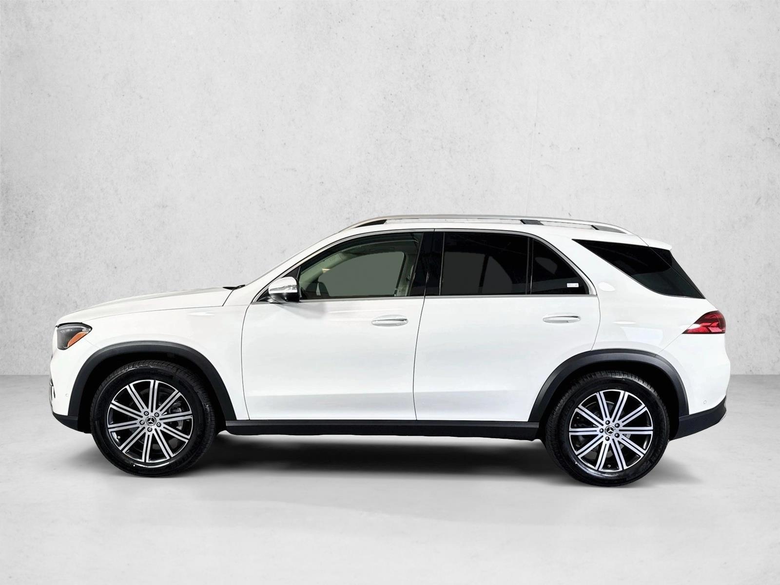 Thumbnail: 2026 Mercedes-Benz GLE - 2