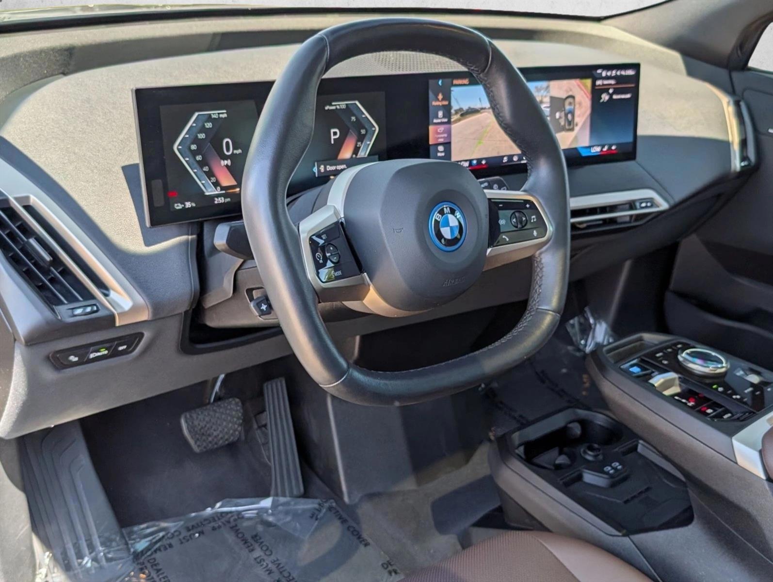 Thumbnail: 2024 BMW iX - 3