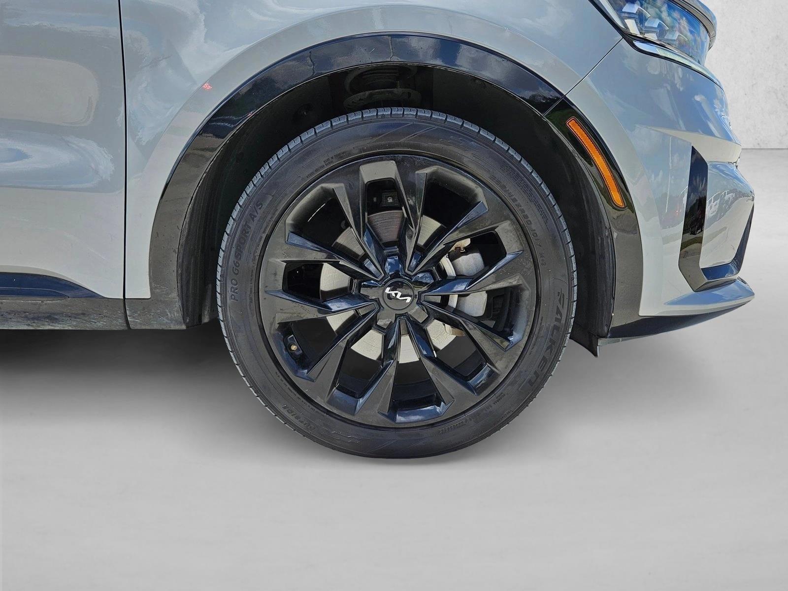 2023 Kia Sorento SX - Photo 22