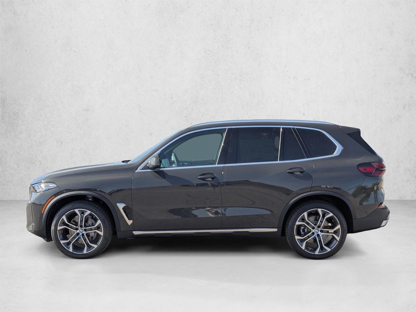 Thumbnail: 2026 BMW X5 - 2
