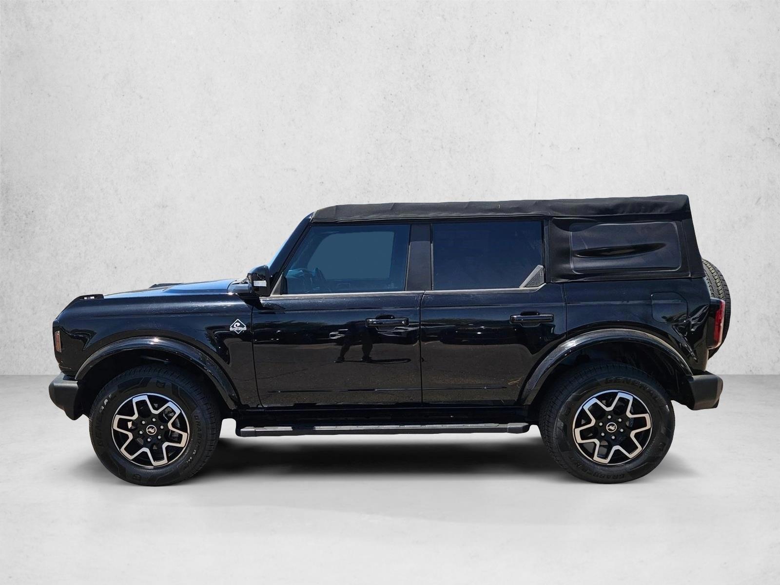 Thumbnail: 2022 Ford Bronco - 2