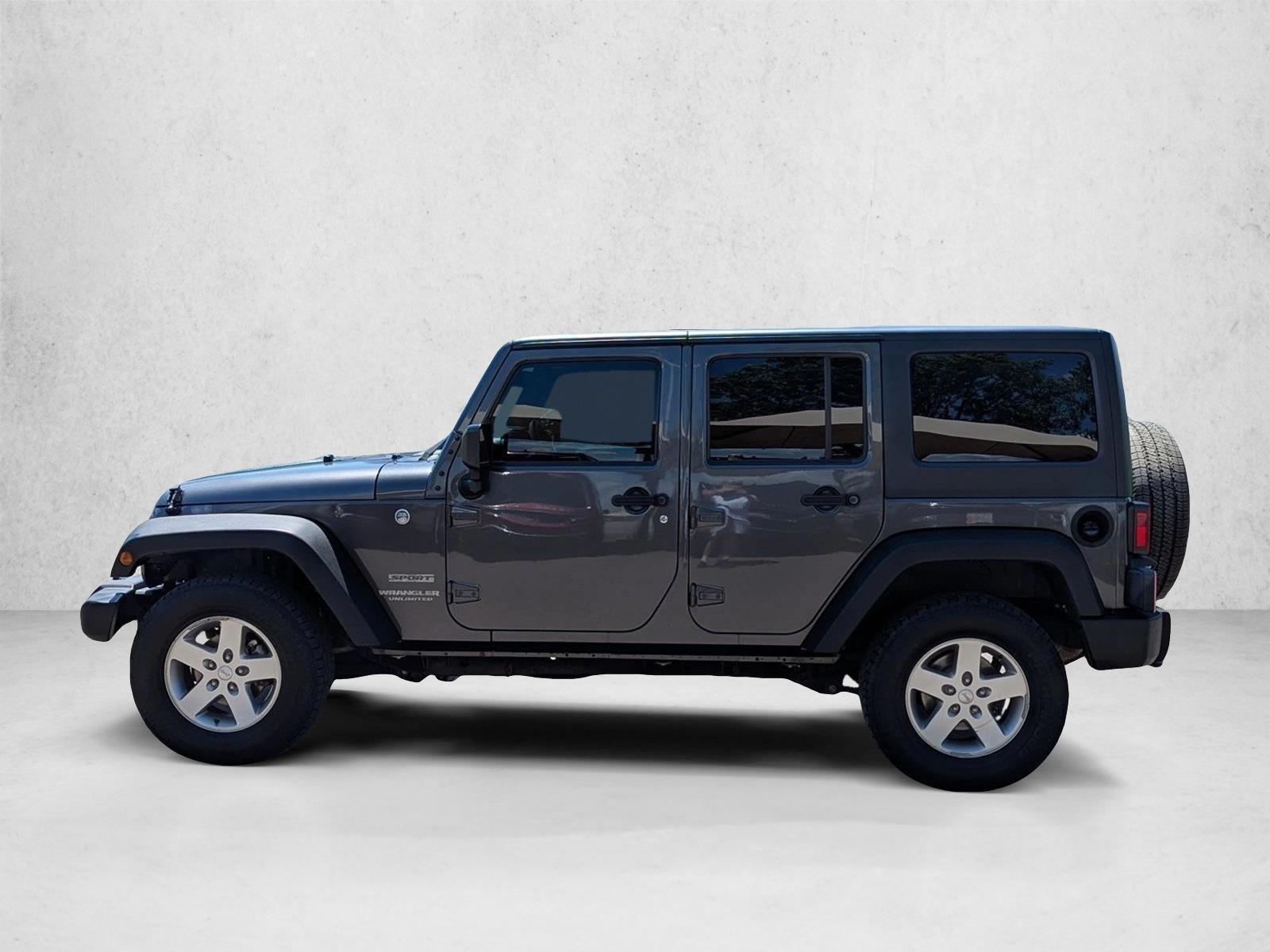 Thumbnail: 2016 Jeep Wrangler - 2