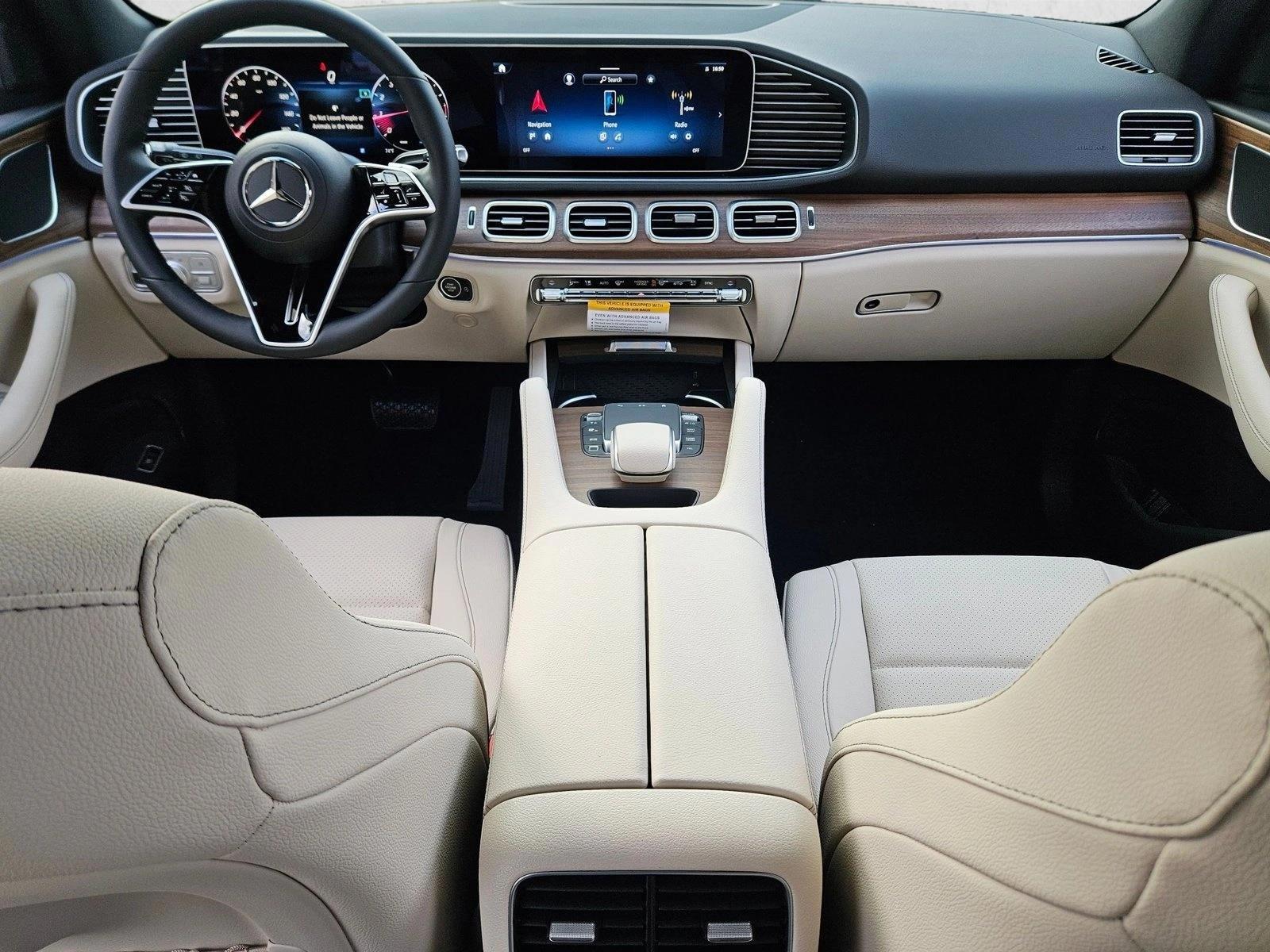 Thumbnail: 2026 Mercedes-Benz GLE - 4