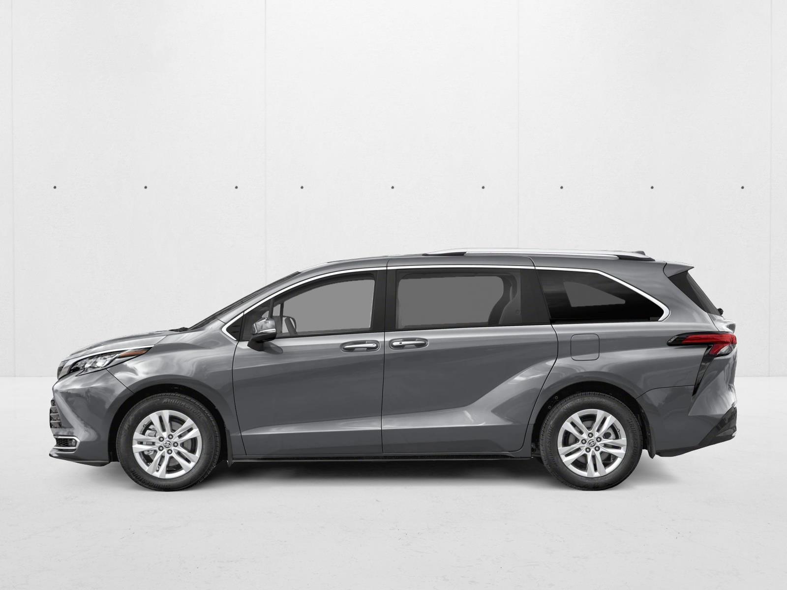 Thumbnail: 2026 Toyota Sienna - 2