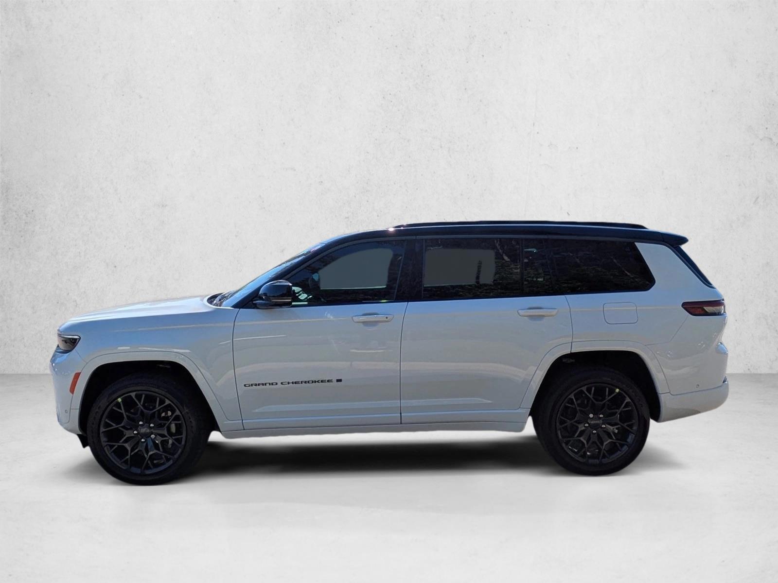 Thumbnail: 2026 Jeep Grand Cherokee L - 2