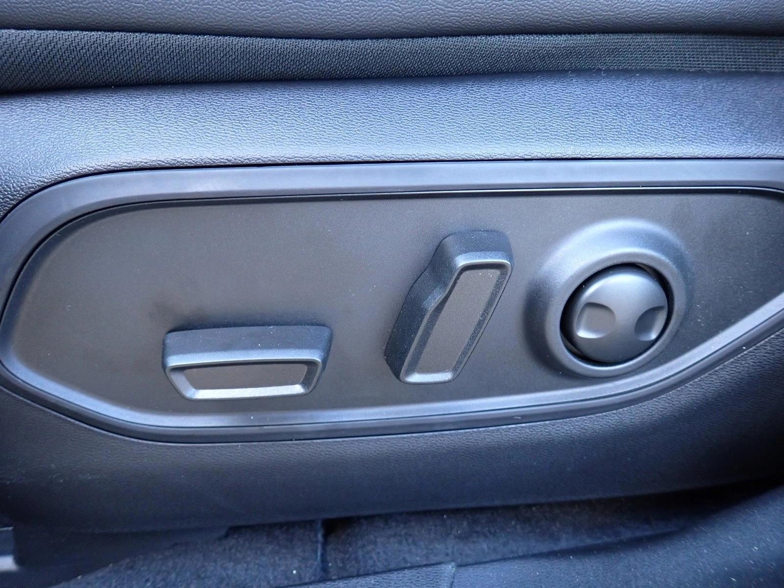 Thumbnail: 2026 Jeep Cherokee - 3