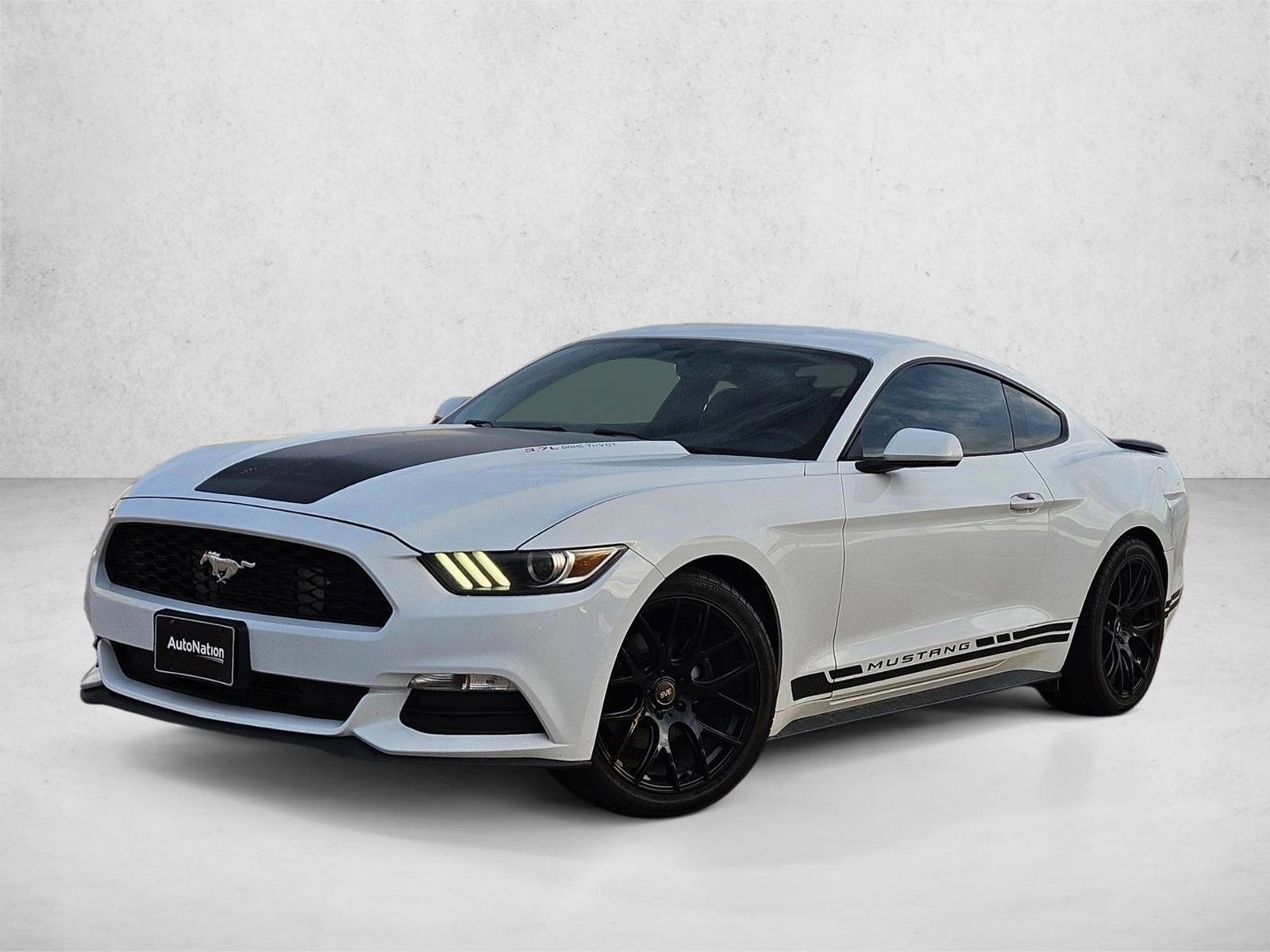 Thumbnail: 2015 Ford Mustang - 1