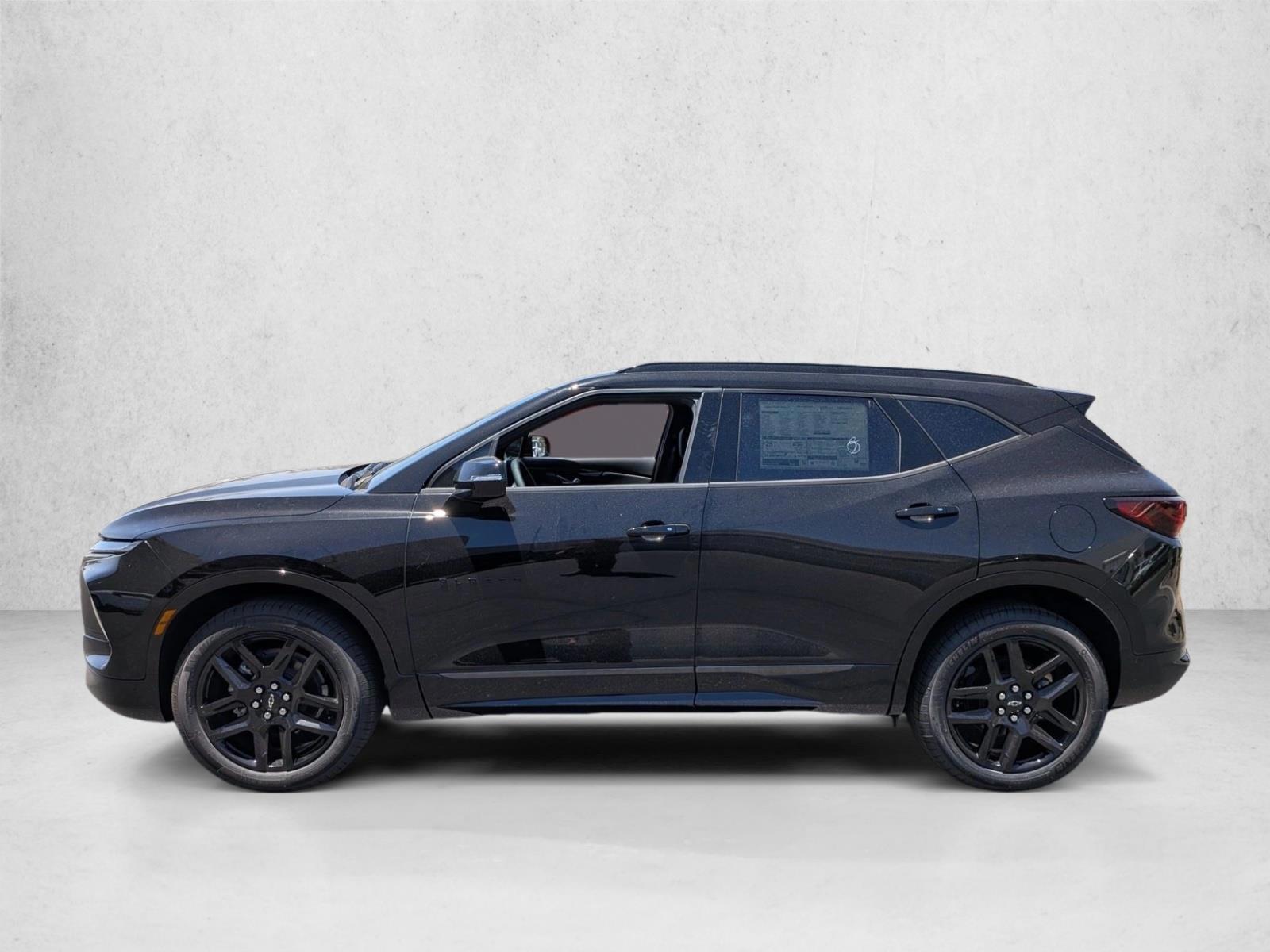 Thumbnail: 2026 Chevrolet Blazer - 2