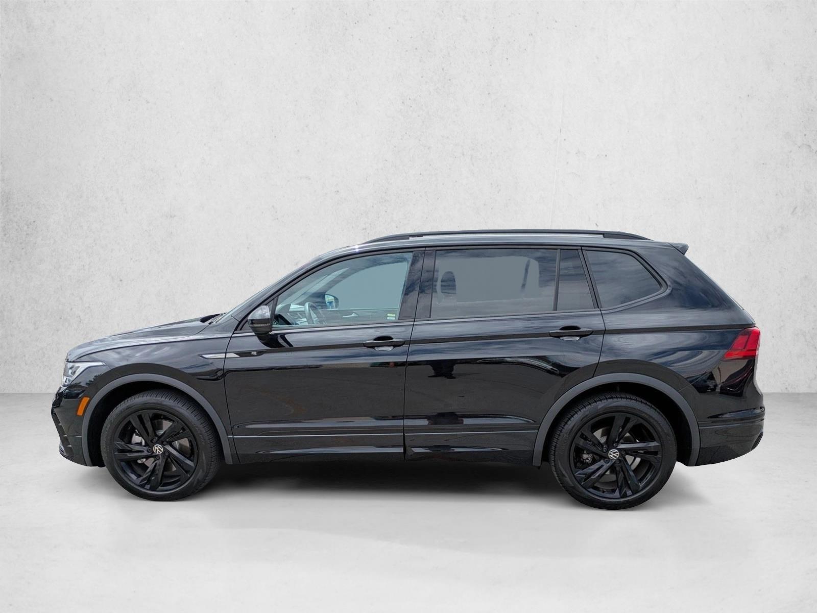 Thumbnail: 2024 Volkswagen Tiguan - 2