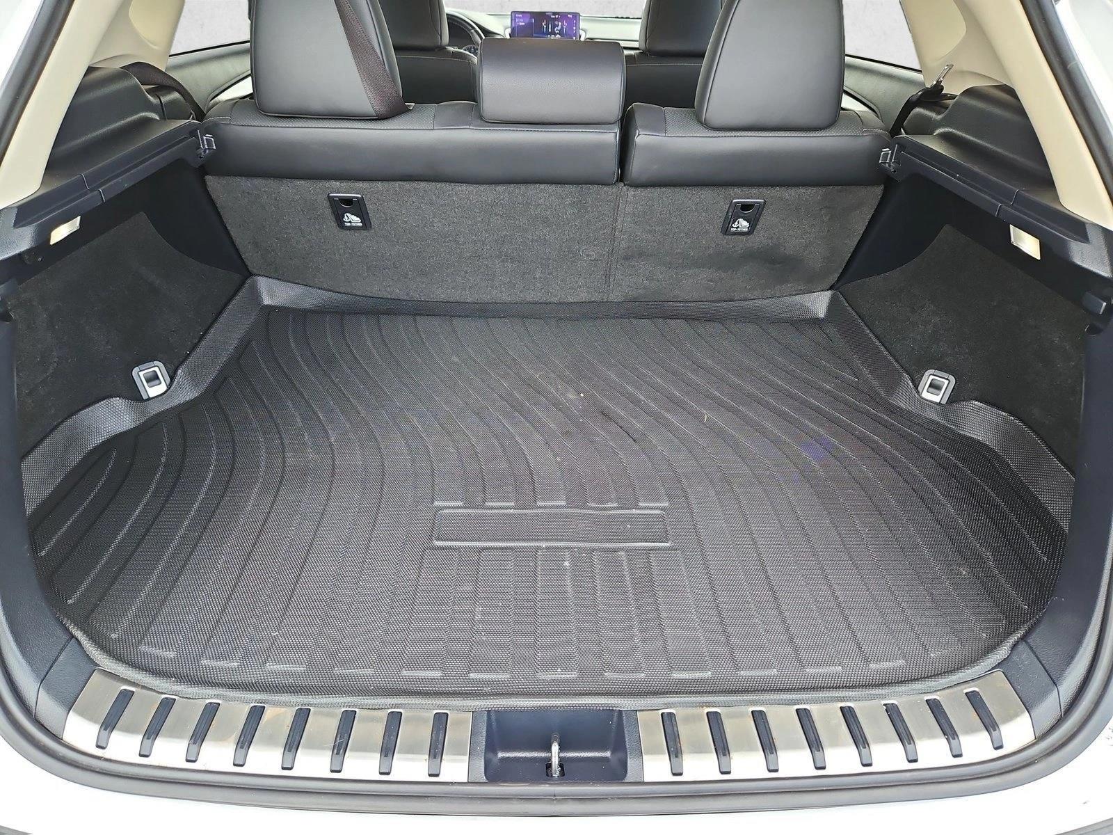 2019 Lexus NX Hybrid 300h - Photo 6