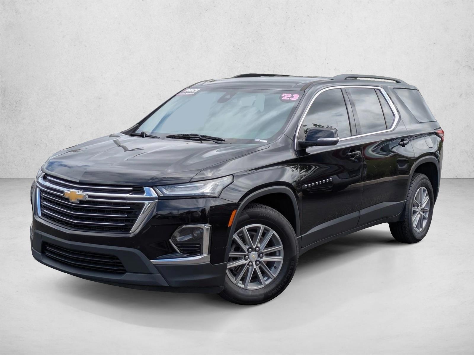 Thumbnail: 2023 Chevrolet Traverse - 1
