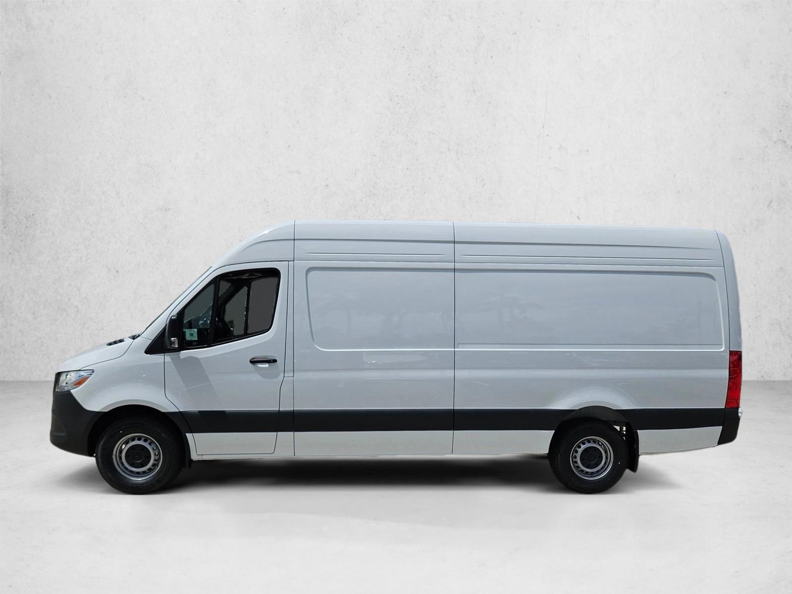 Thumbnail: 2026 Mercedes-Benz Sprinter - 2