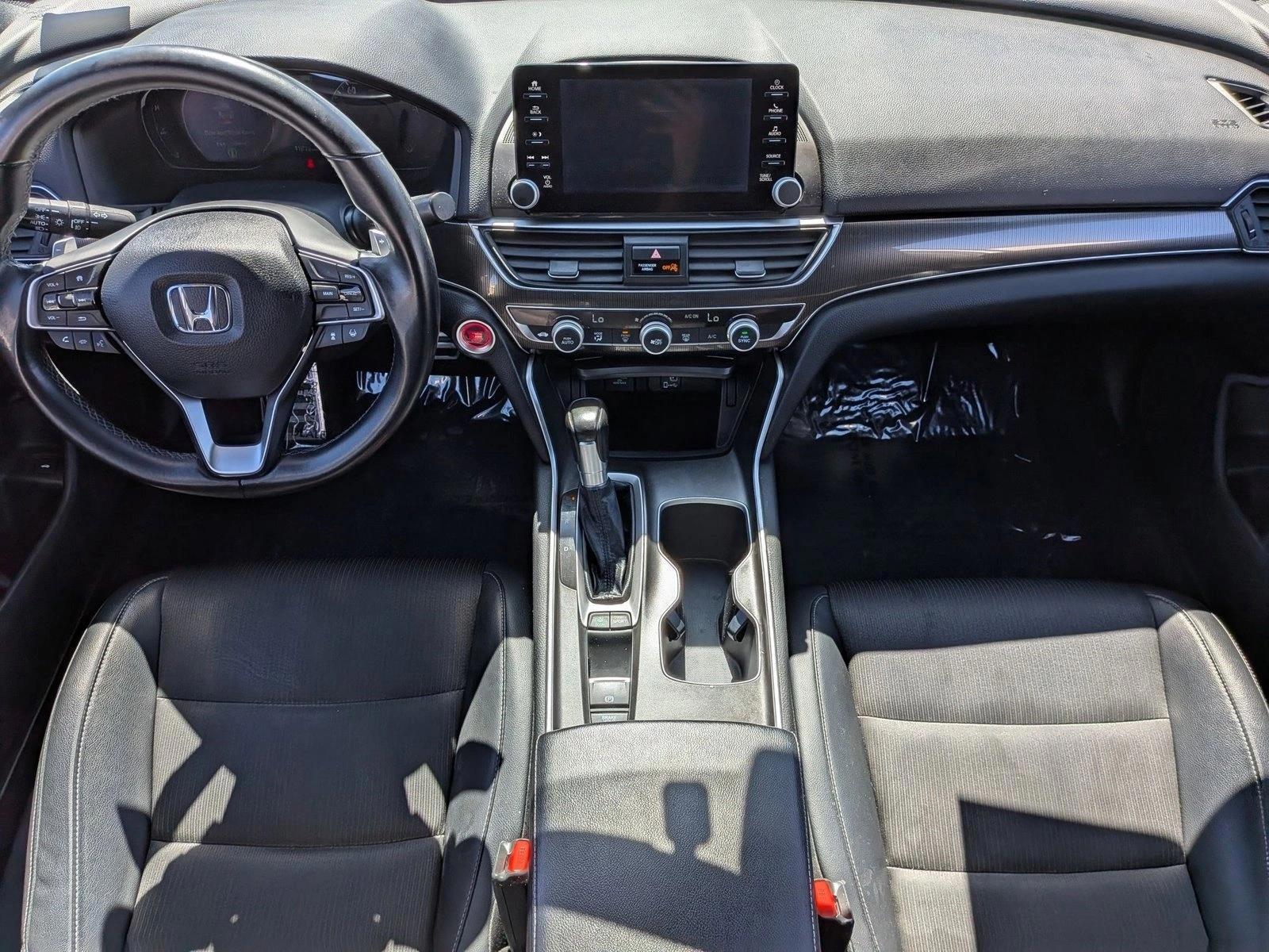 Thumbnail: 2018 Honda Accord - 3