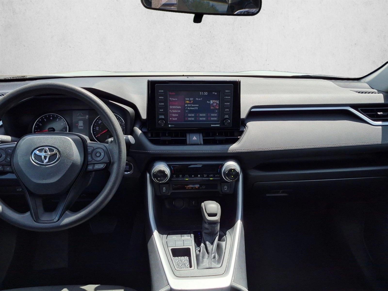 Thumbnail: 2022 Toyota RAV4 - 4