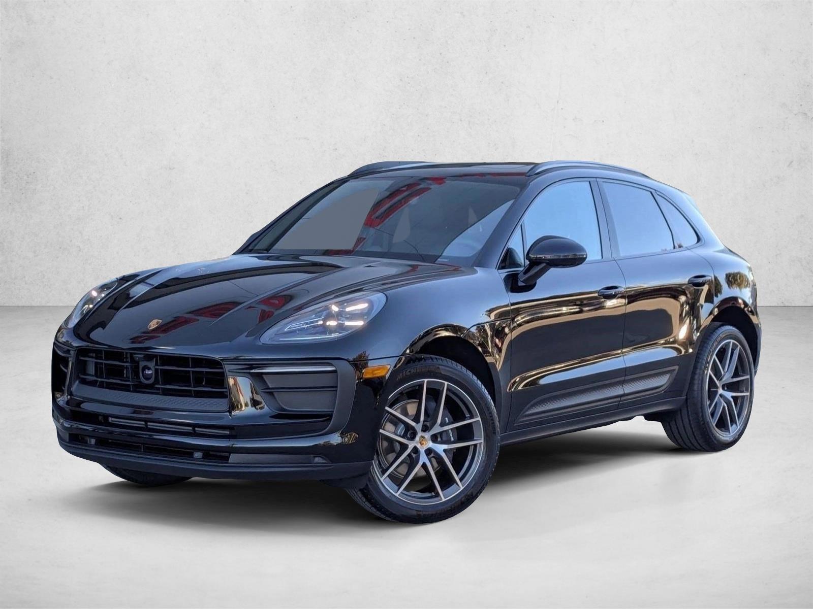 Thumbnail: 2026 Porsche Macan - 1