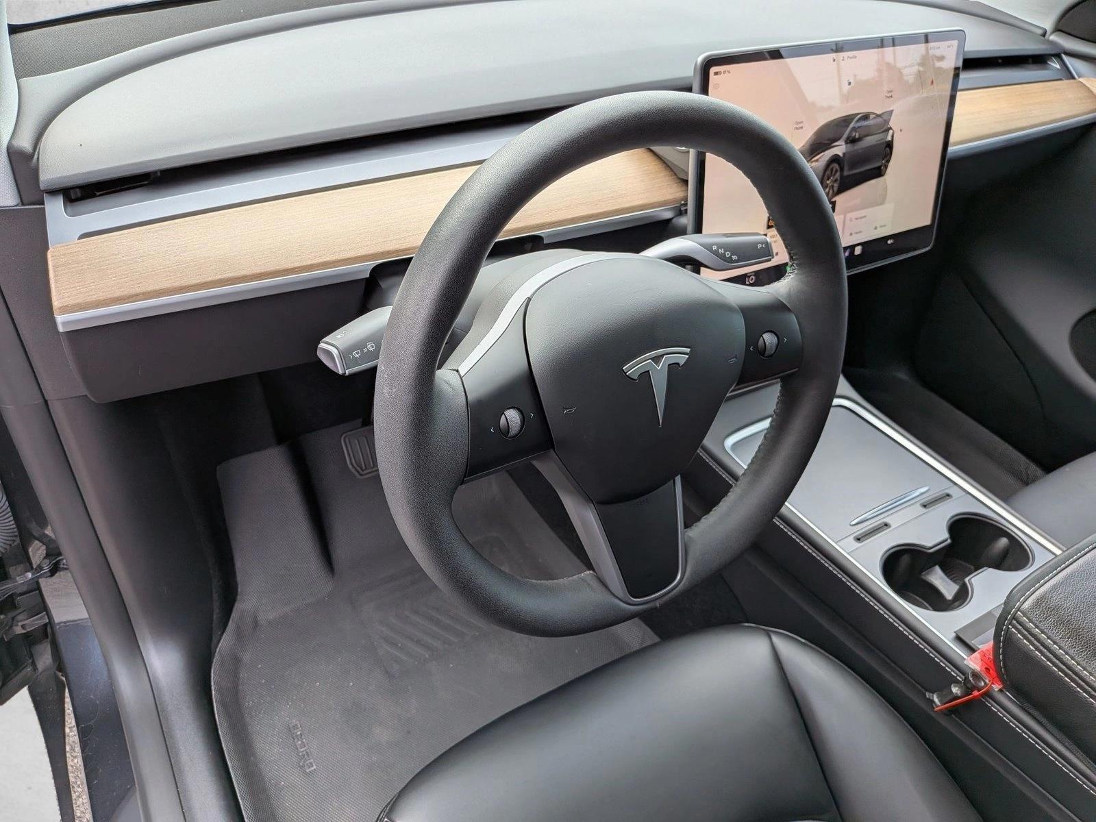 Thumbnail: 2024 Tesla Model Y - 4