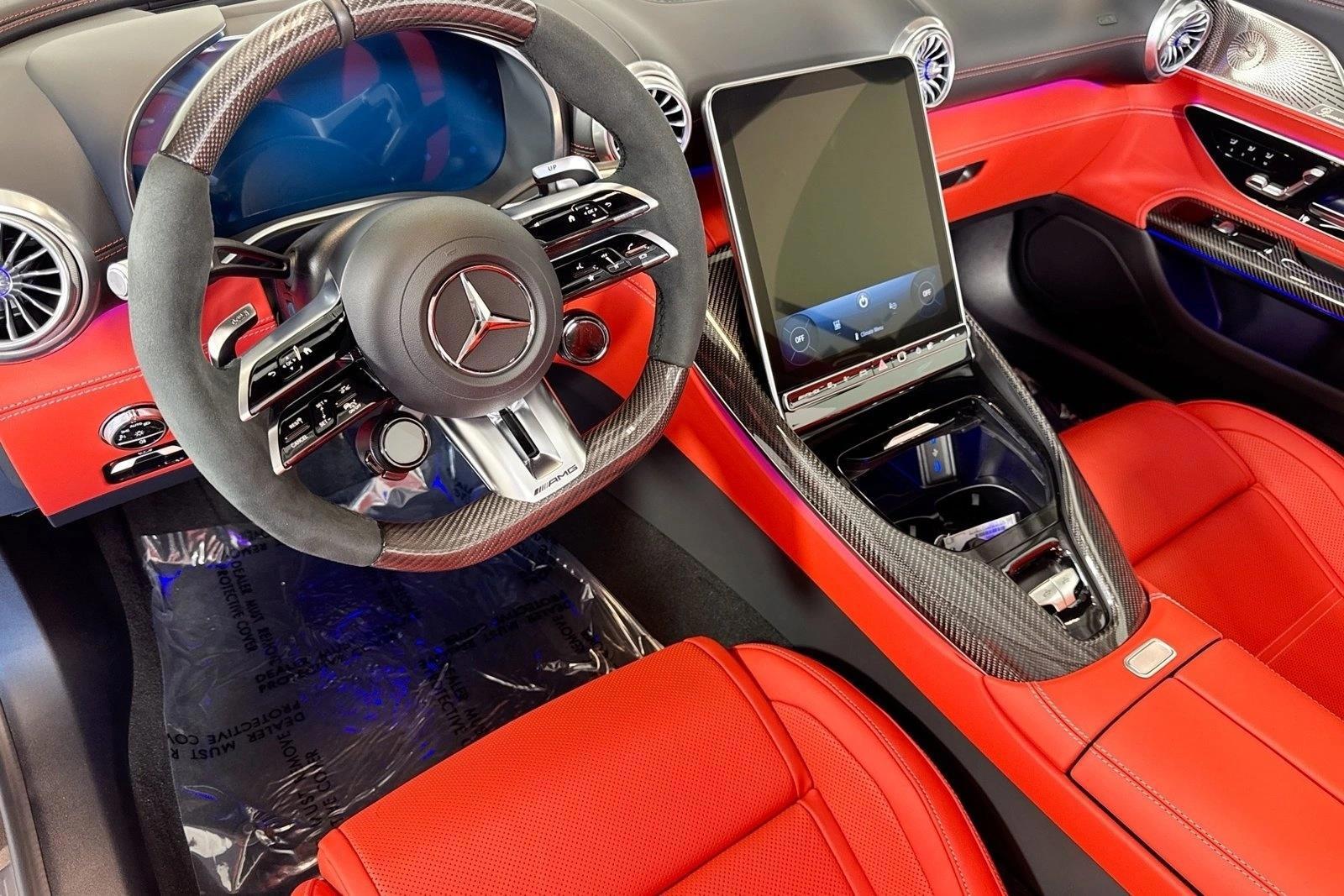 Thumbnail: 2026 Mercedes-Benz SL-Class - 2