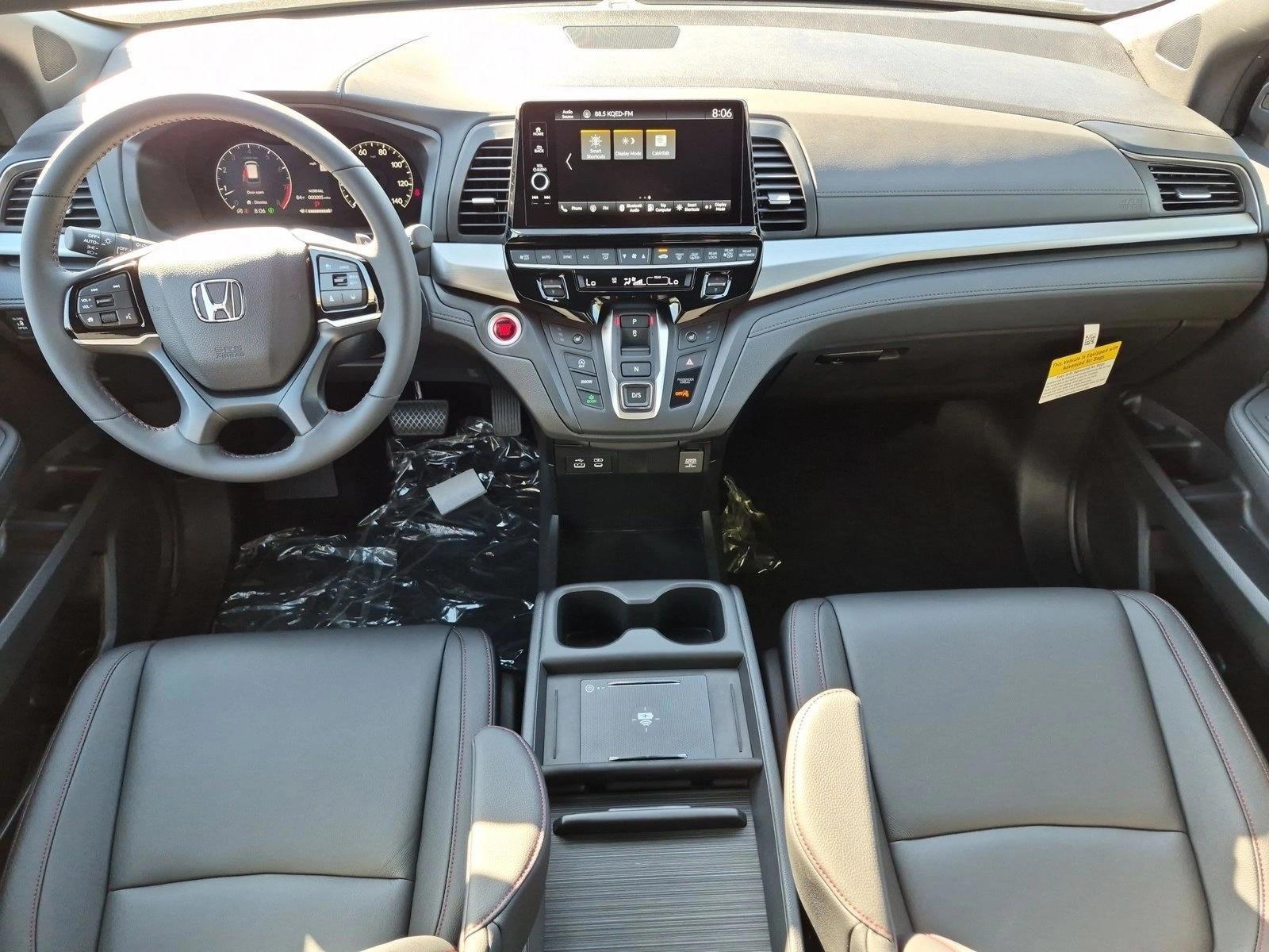 Thumbnail: 2026 Honda Odyssey - 3