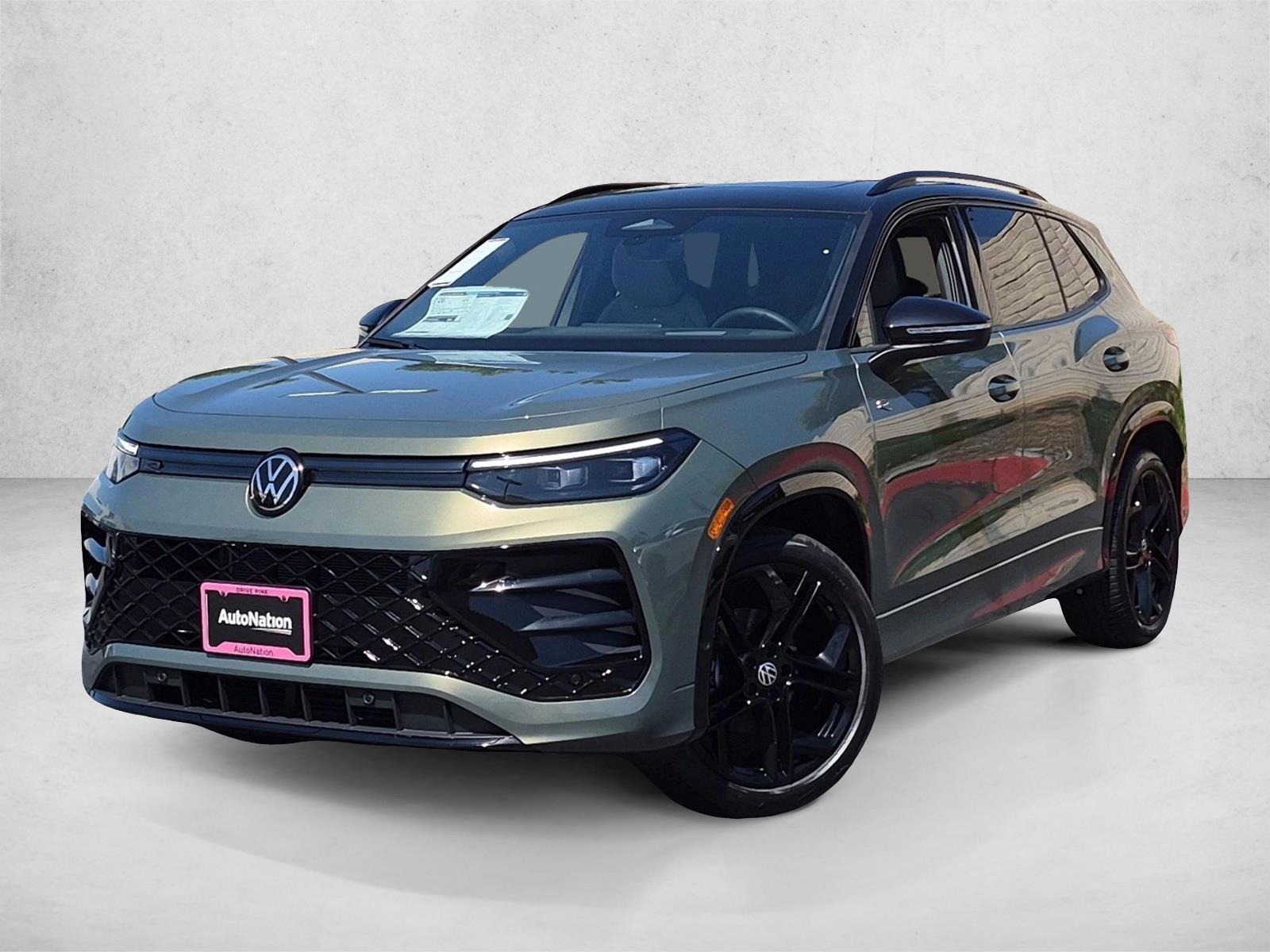 Thumbnail: 2026 Volkswagen Tiguan - 1