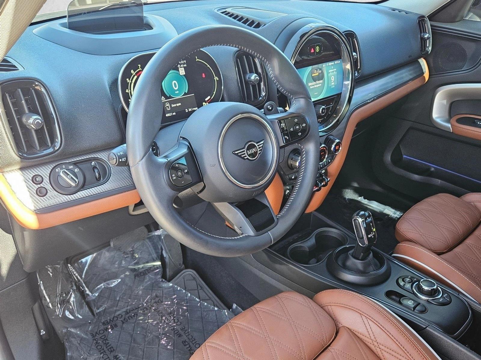 Thumbnail: 2024 MINI Cooper Countryman - 3
