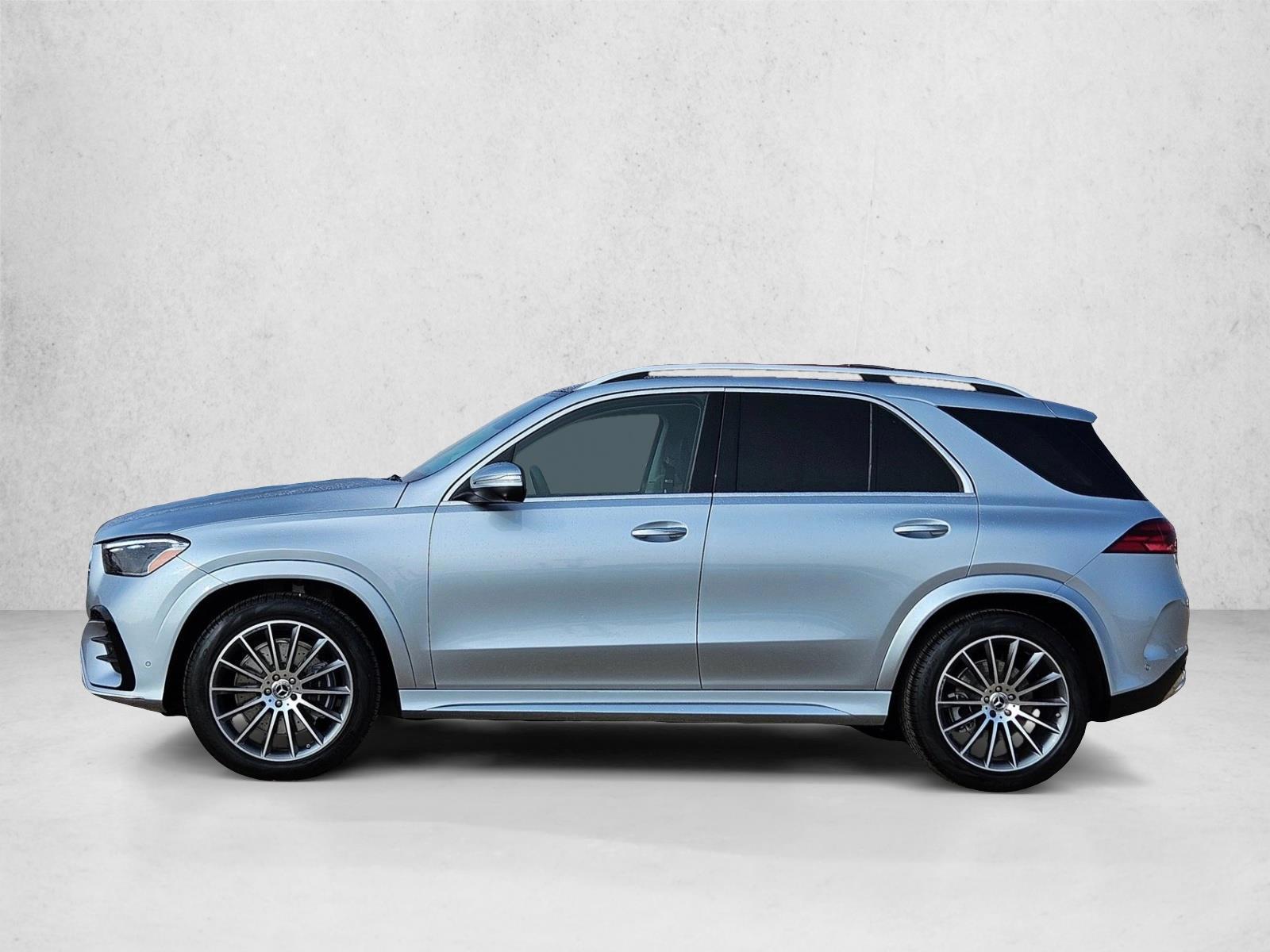 Thumbnail: 2026 Mercedes-Benz GLE - 2