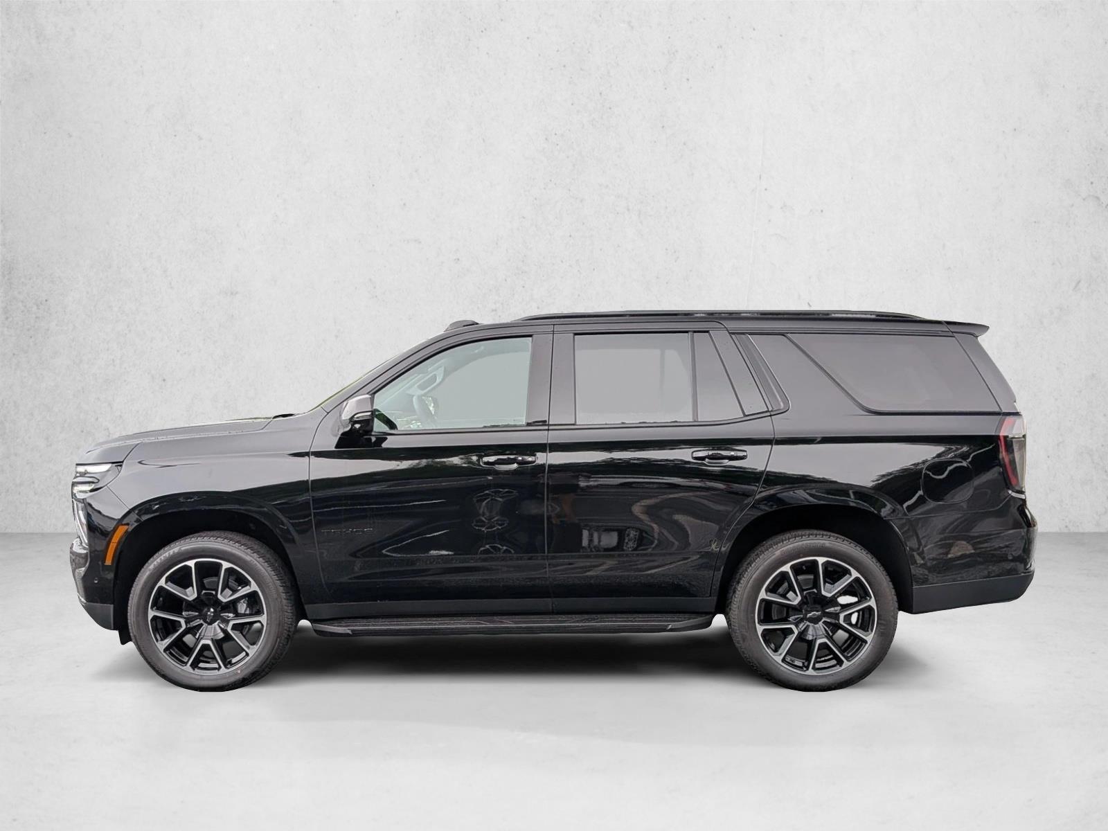 Thumbnail: 2026 Chevrolet Tahoe - 2