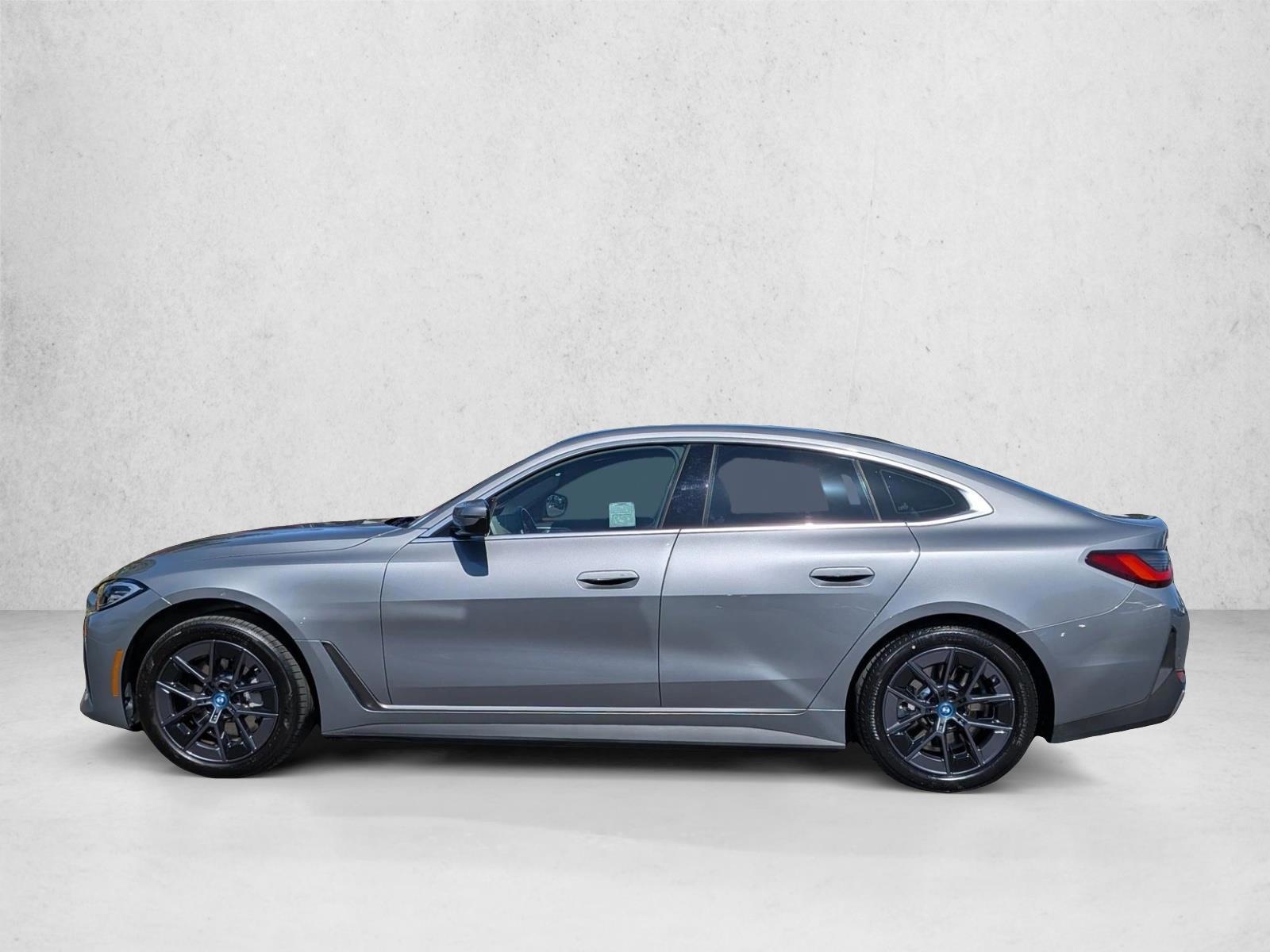 Thumbnail: 2023 BMW i4 - 2