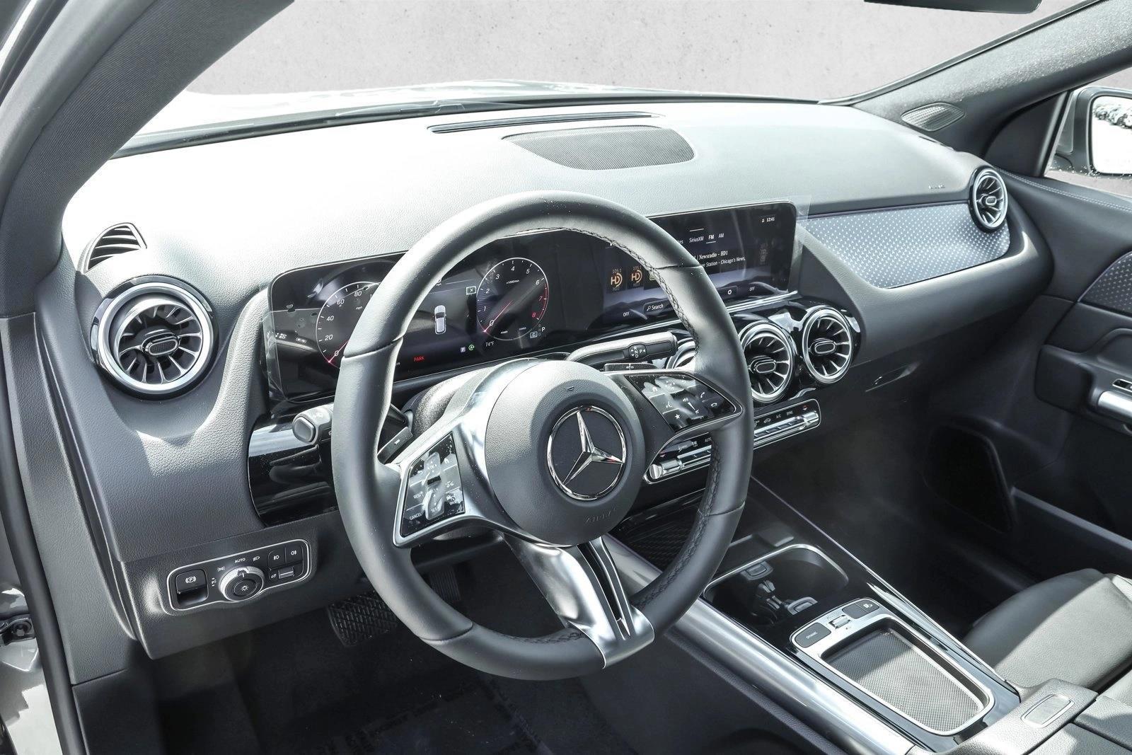 Thumbnail: 2026 Mercedes-Benz GLA - 3