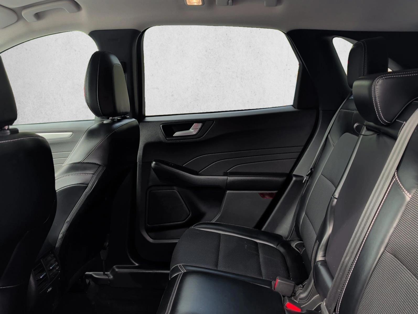 2023 Ford Escape Platinum - Photo 21