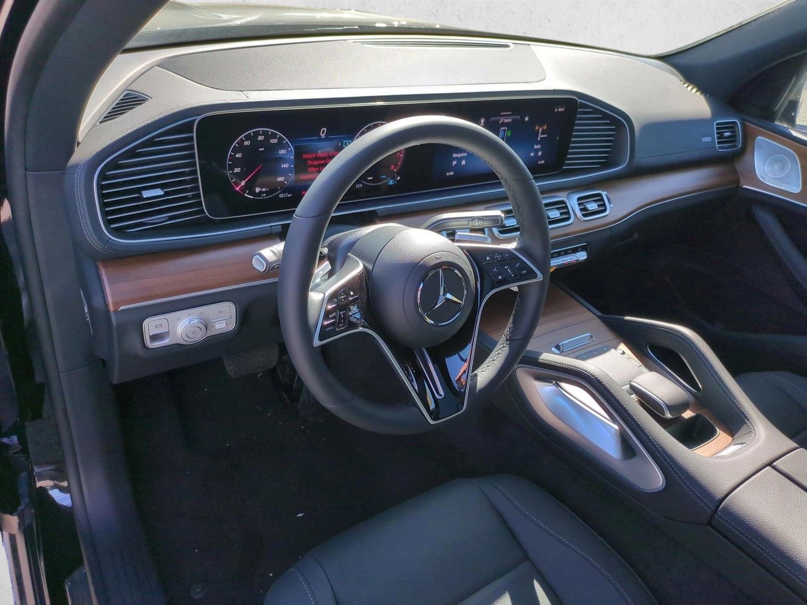 Thumbnail: 2026 Mercedes-Benz GLE - 3