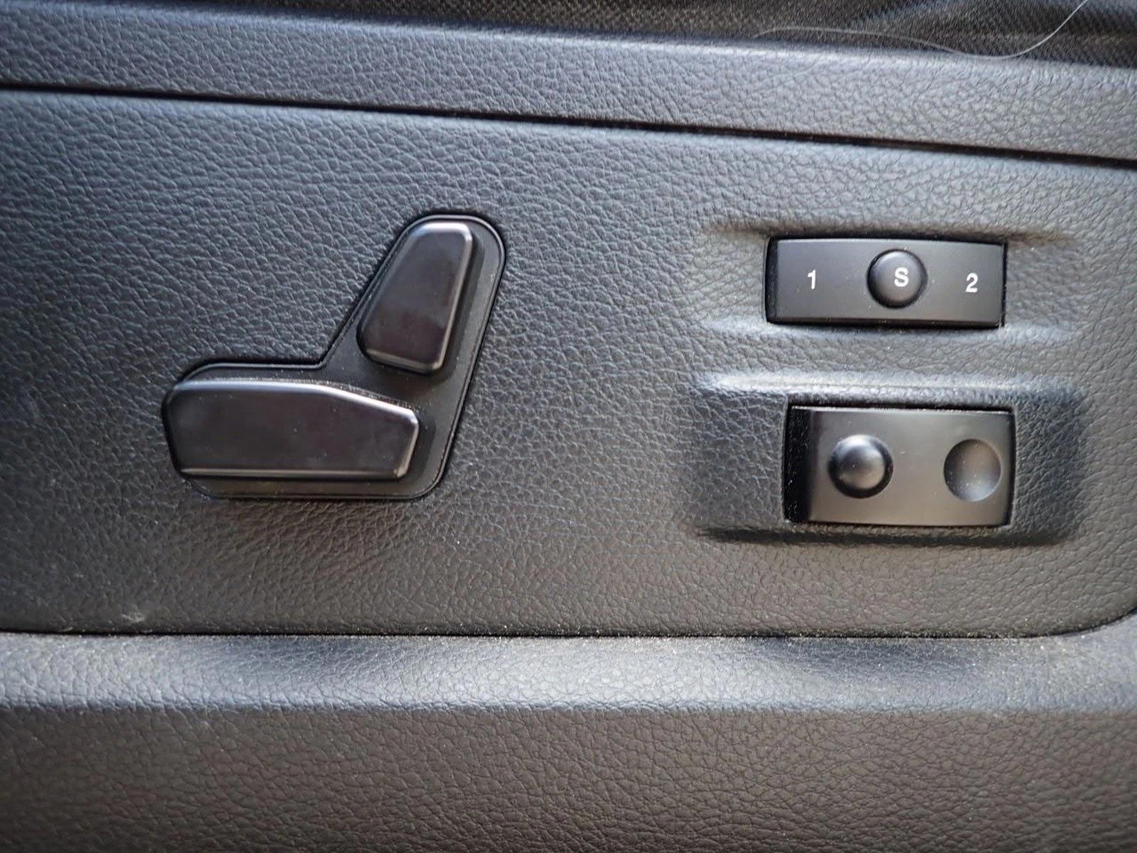 Thumbnail: 2014 RAM 1500 - 4