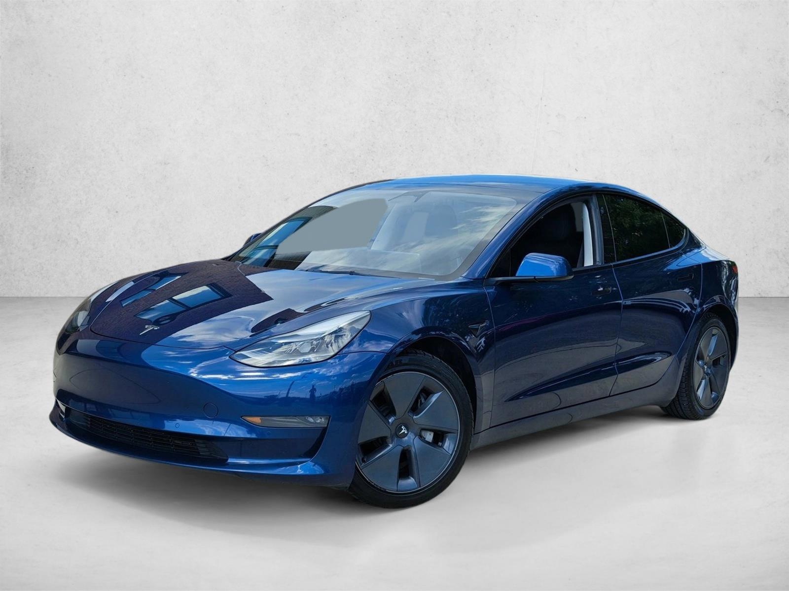 Thumbnail: 2022 Tesla Model 3 - 1