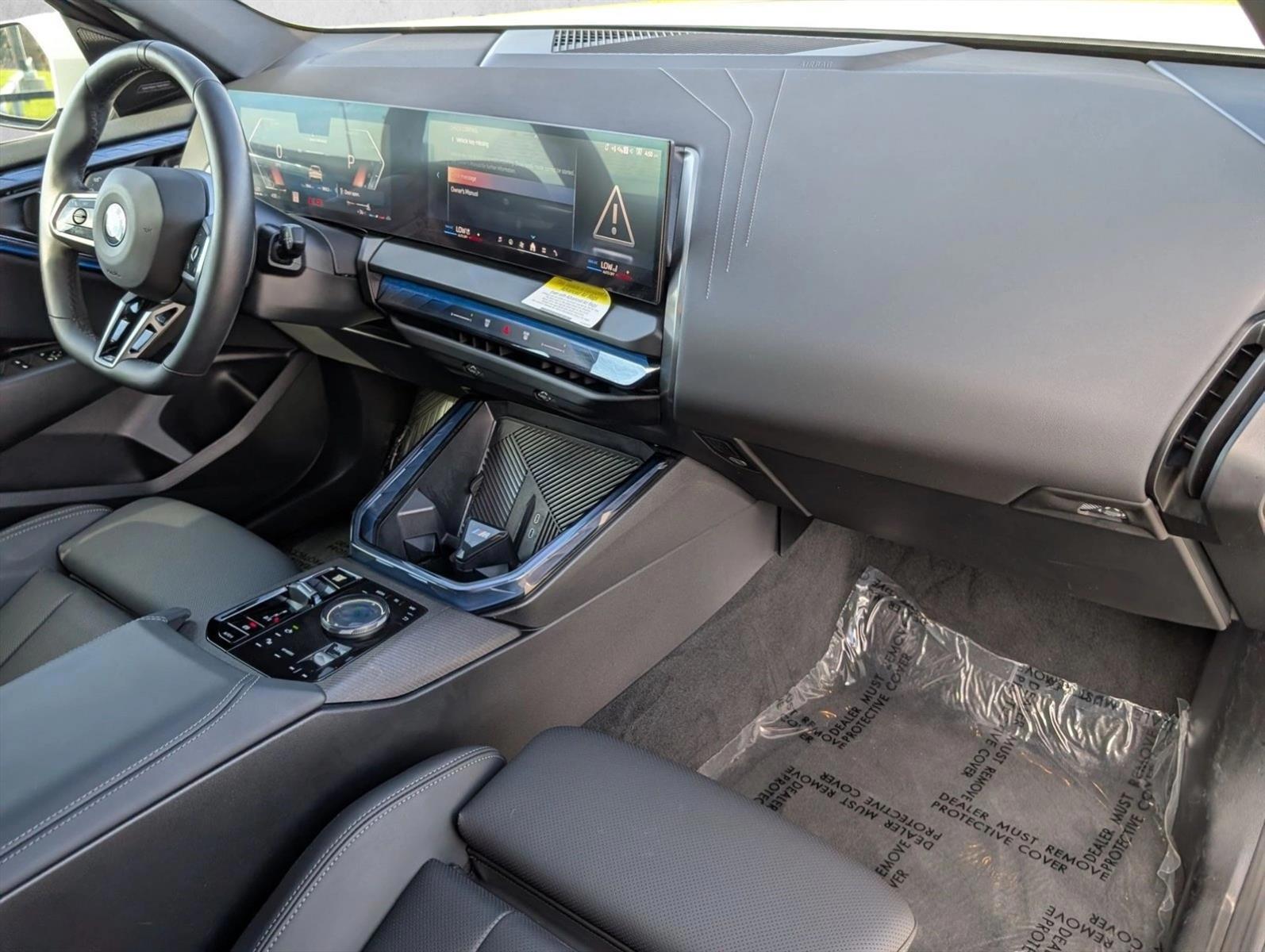 2025 BMW X3 30 - Photo 23