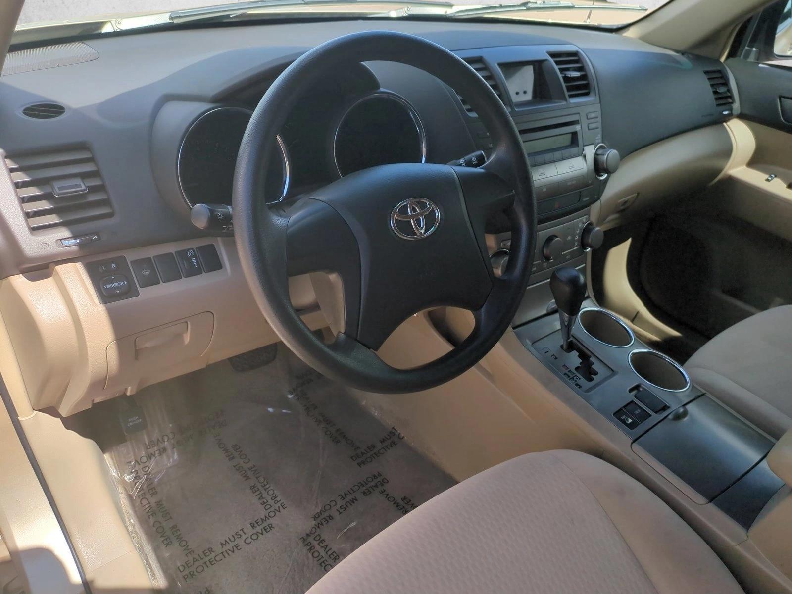 Thumbnail: 2008 Toyota Highlander - 3