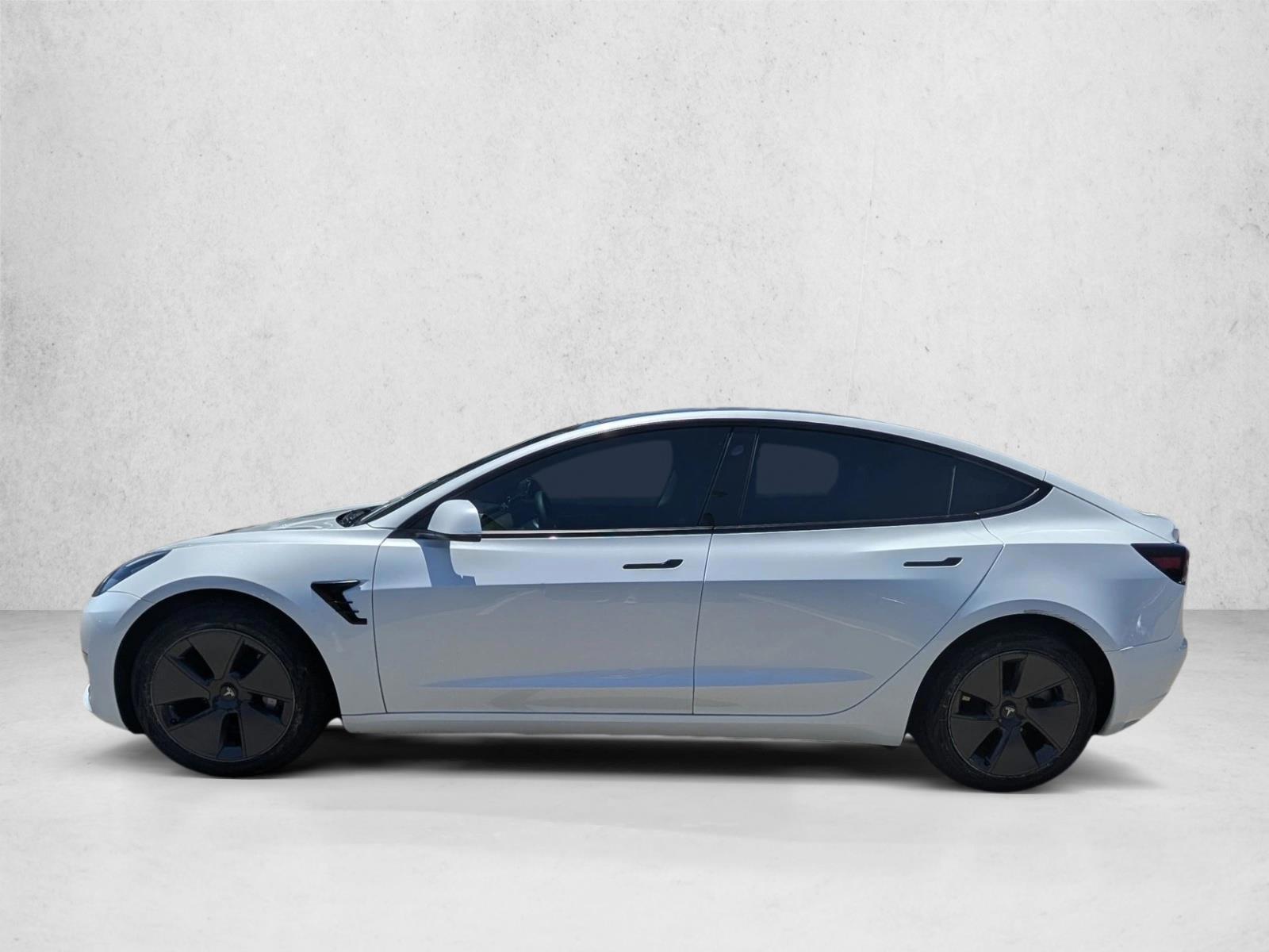 Thumbnail: 2023 Tesla Model 3 - 2