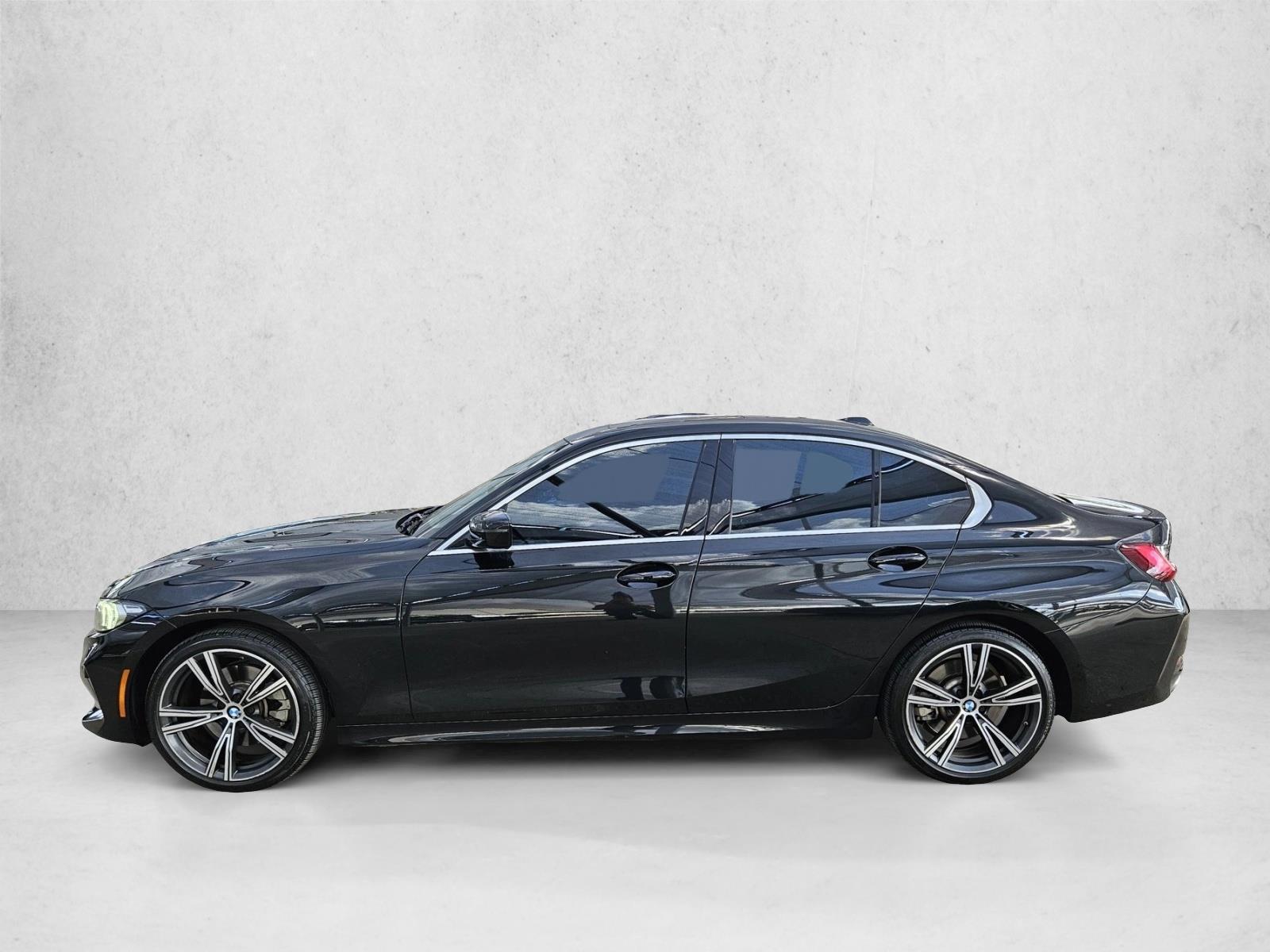 Thumbnail: 2024 BMW 3 Series - 2